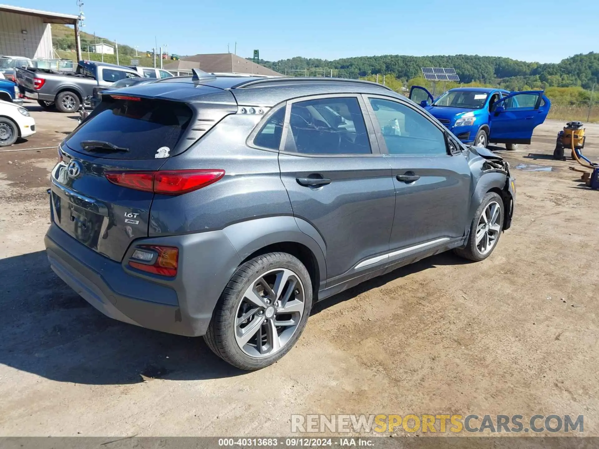 4 Photograph of a damaged car KM8K3CA52LU486346 HYUNDAI KONA 2020