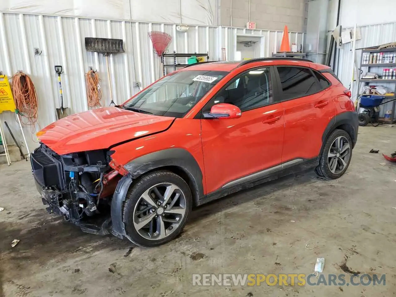 1 Фотография поврежденного автомобиля KM8K3CA53LU536834 HYUNDAI KONA 2020
