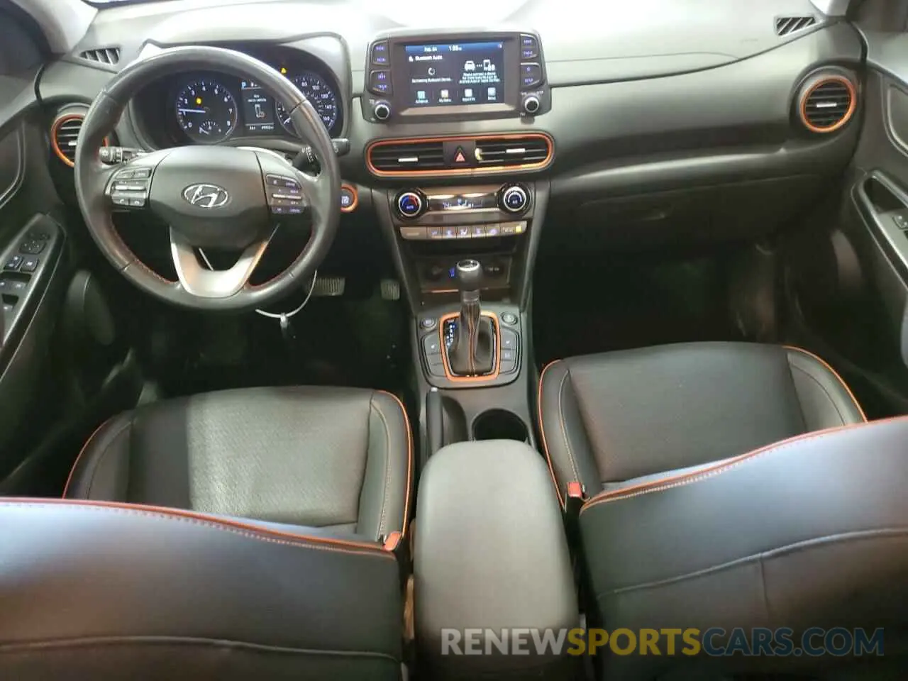 8 Фотография поврежденного автомобиля KM8K3CA53LU536834 HYUNDAI KONA 2020