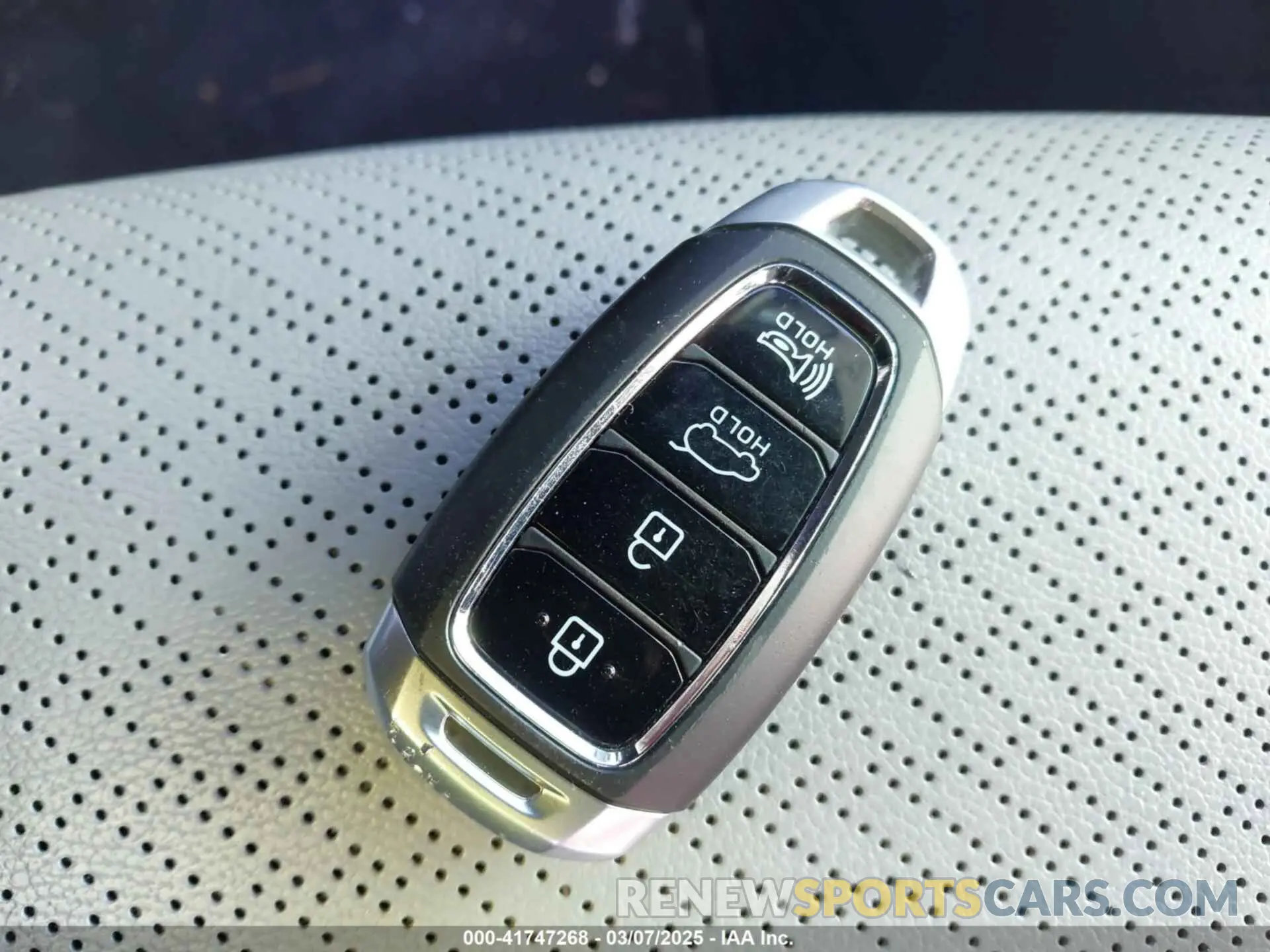 11 Фотография поврежденного автомобиля KM8K3CA56LU494806 HYUNDAI KONA 2020