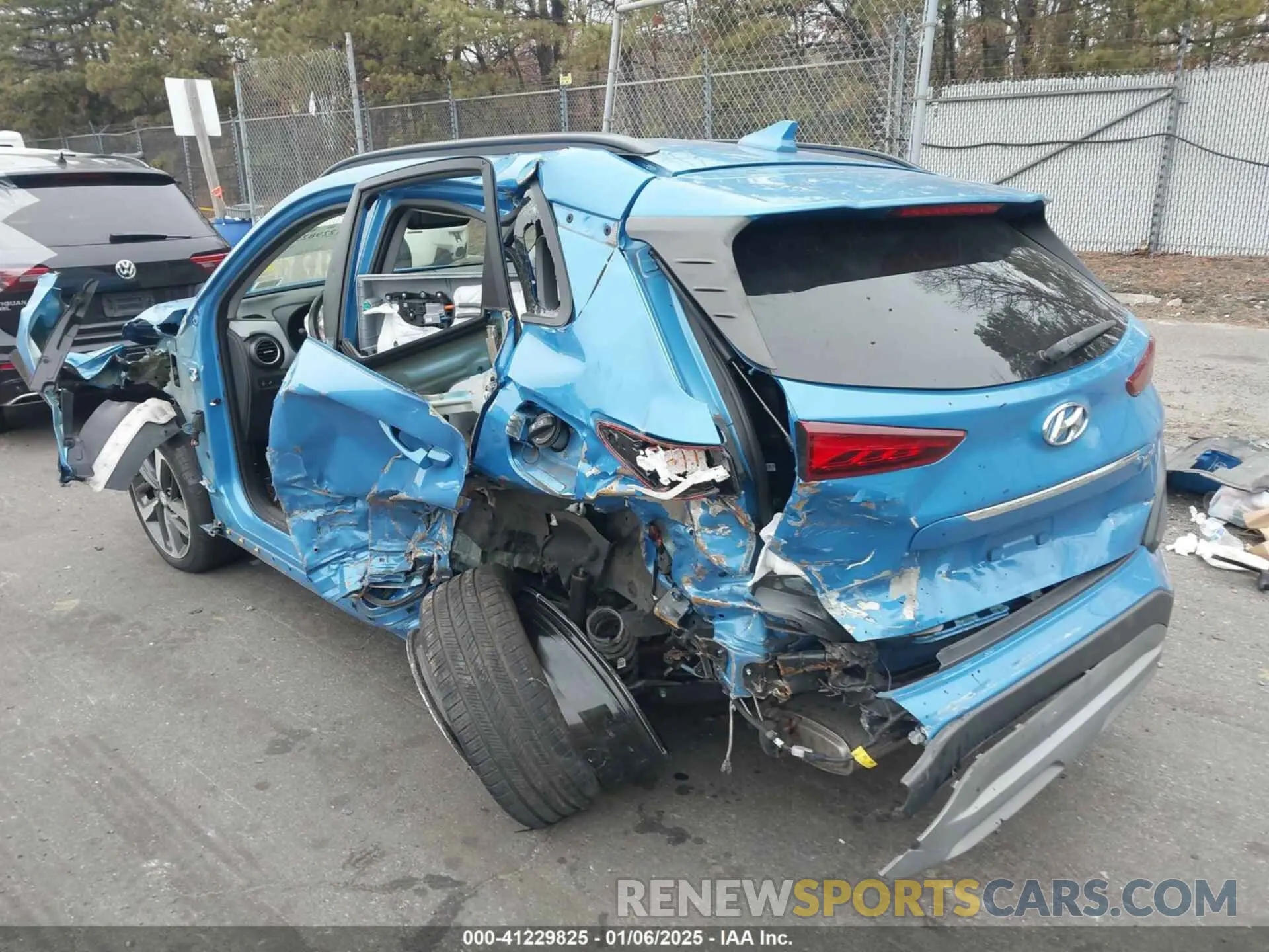 3 Photograph of a damaged car KM8K3CA57LU500063 HYUNDAI KONA 2020