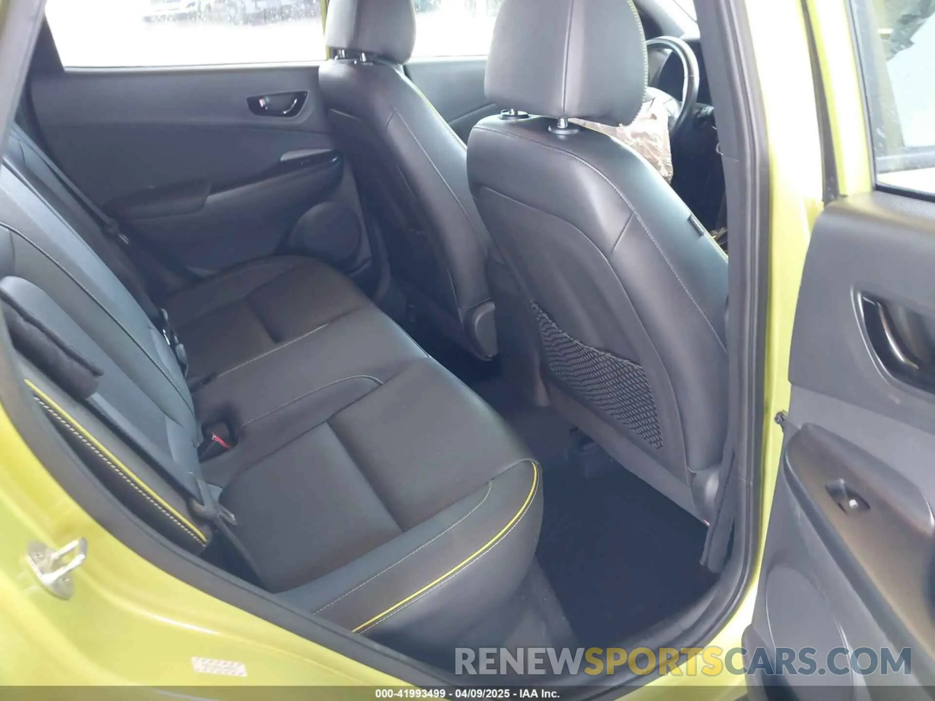 8 Фотография поврежденного автомобиля KM8K53A52LU486891 HYUNDAI KONA 2020