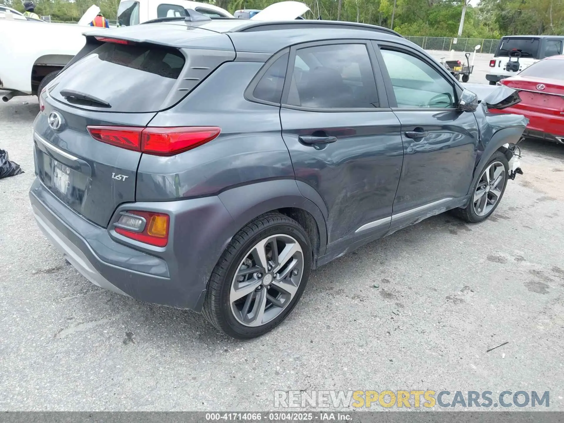 4 Photograph of a damaged car KM8K53A55LU549563 HYUNDAI KONA 2020