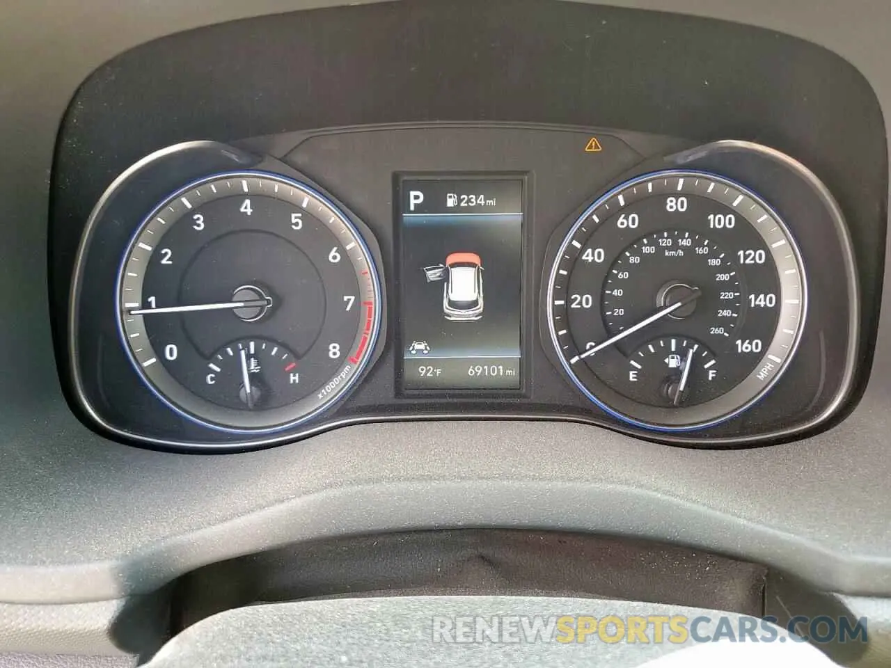 9 Photograph of a damaged car KM8K5CA50LU501596 HYUNDAI KONA 2020