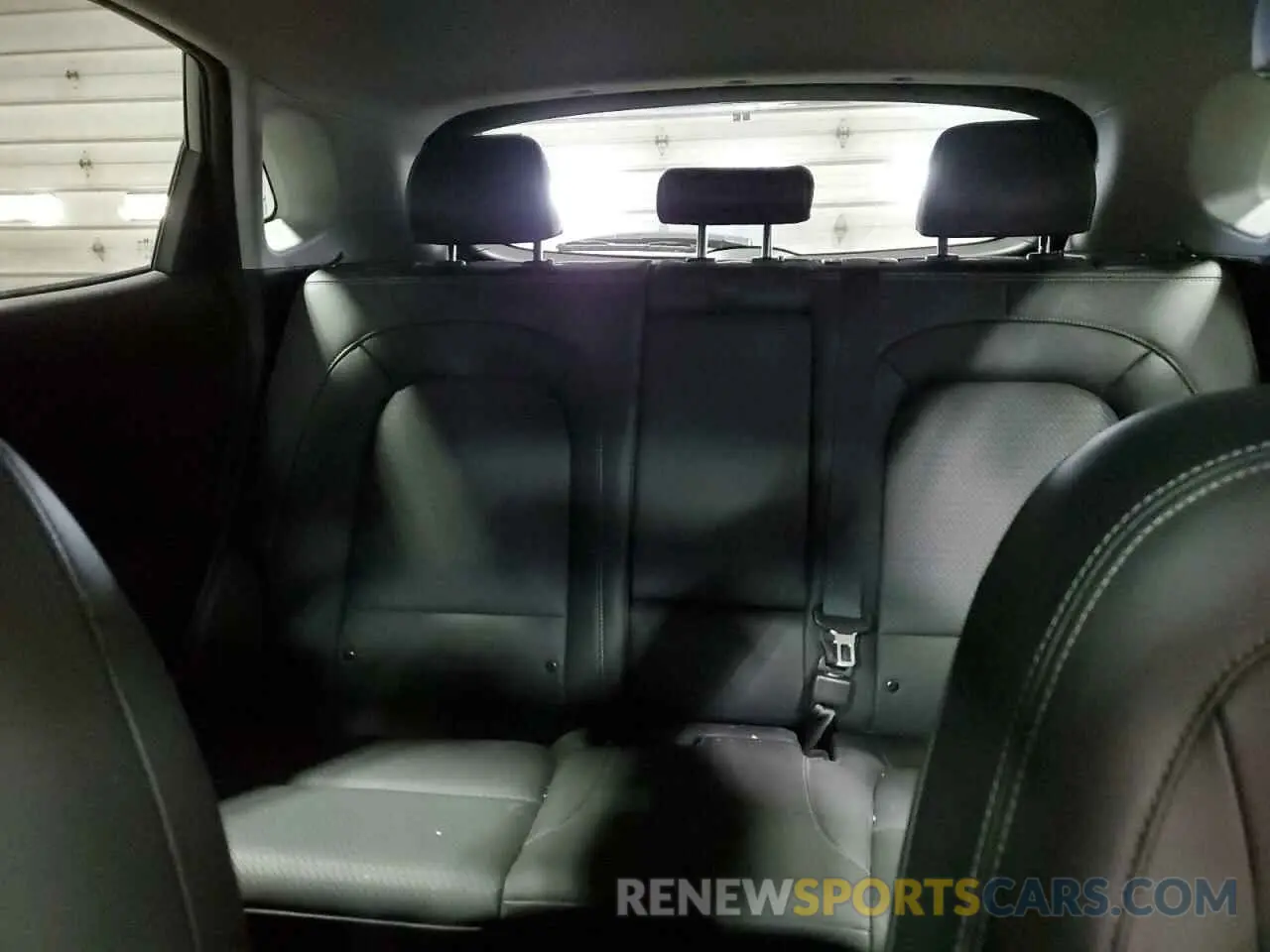 10 Фотография поврежденного автомобиля KM8K5CA51LU440209 HYUNDAI KONA 2020