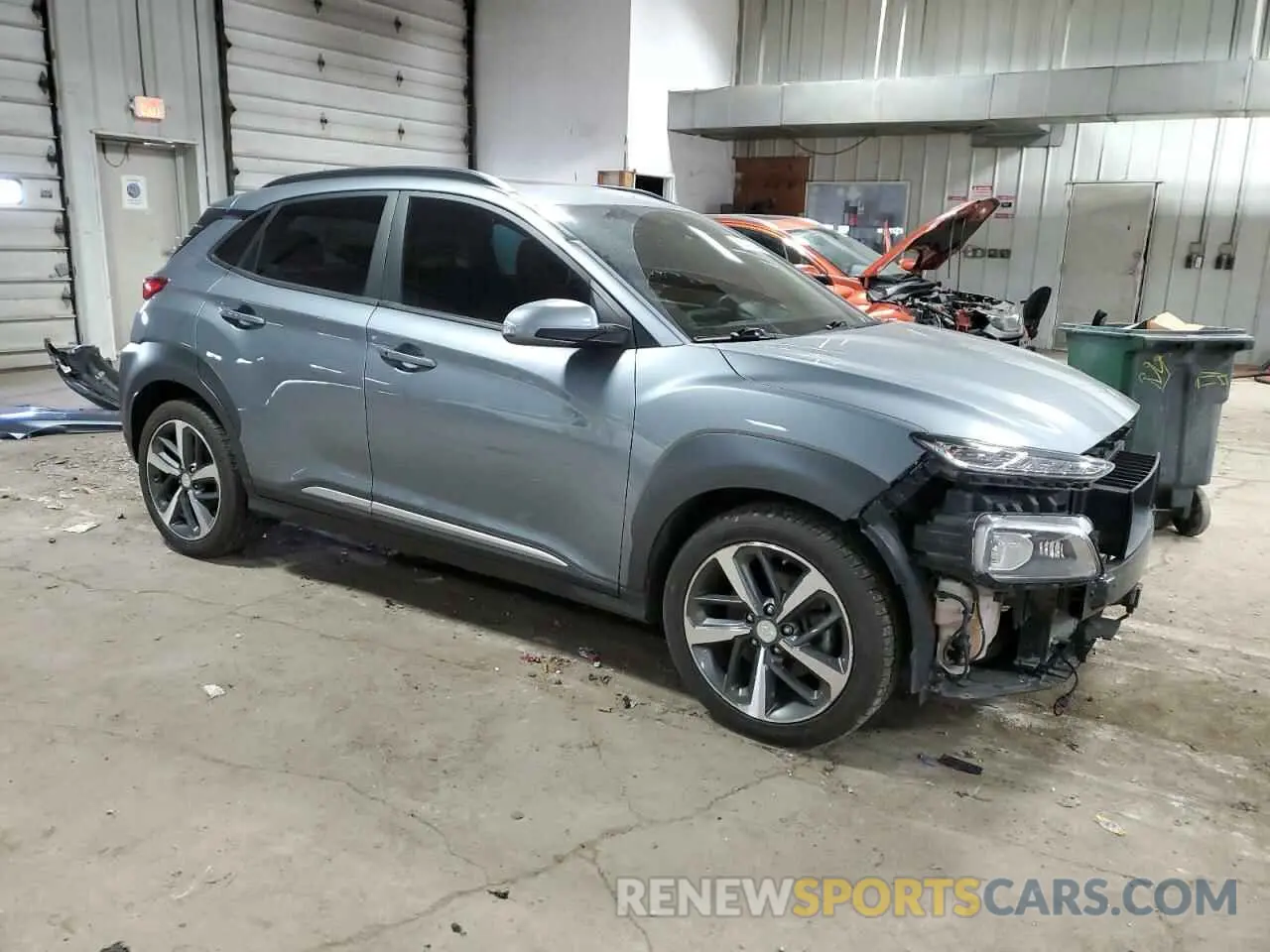 4 Фотография поврежденного автомобиля KM8K5CA51LU440209 HYUNDAI KONA 2020