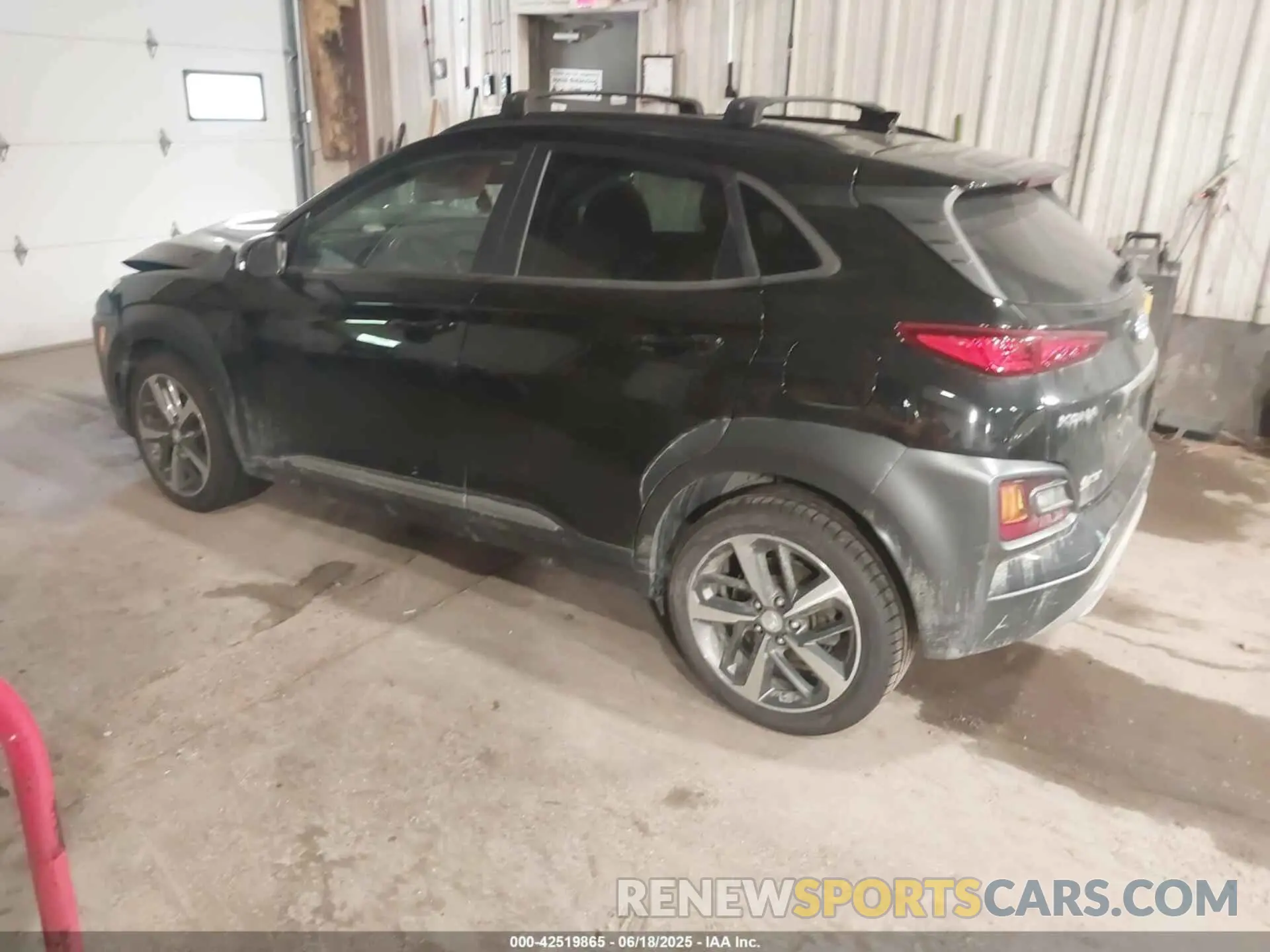 3 Фотография поврежденного автомобиля KM8K5CA52LU523986 HYUNDAI KONA 2020