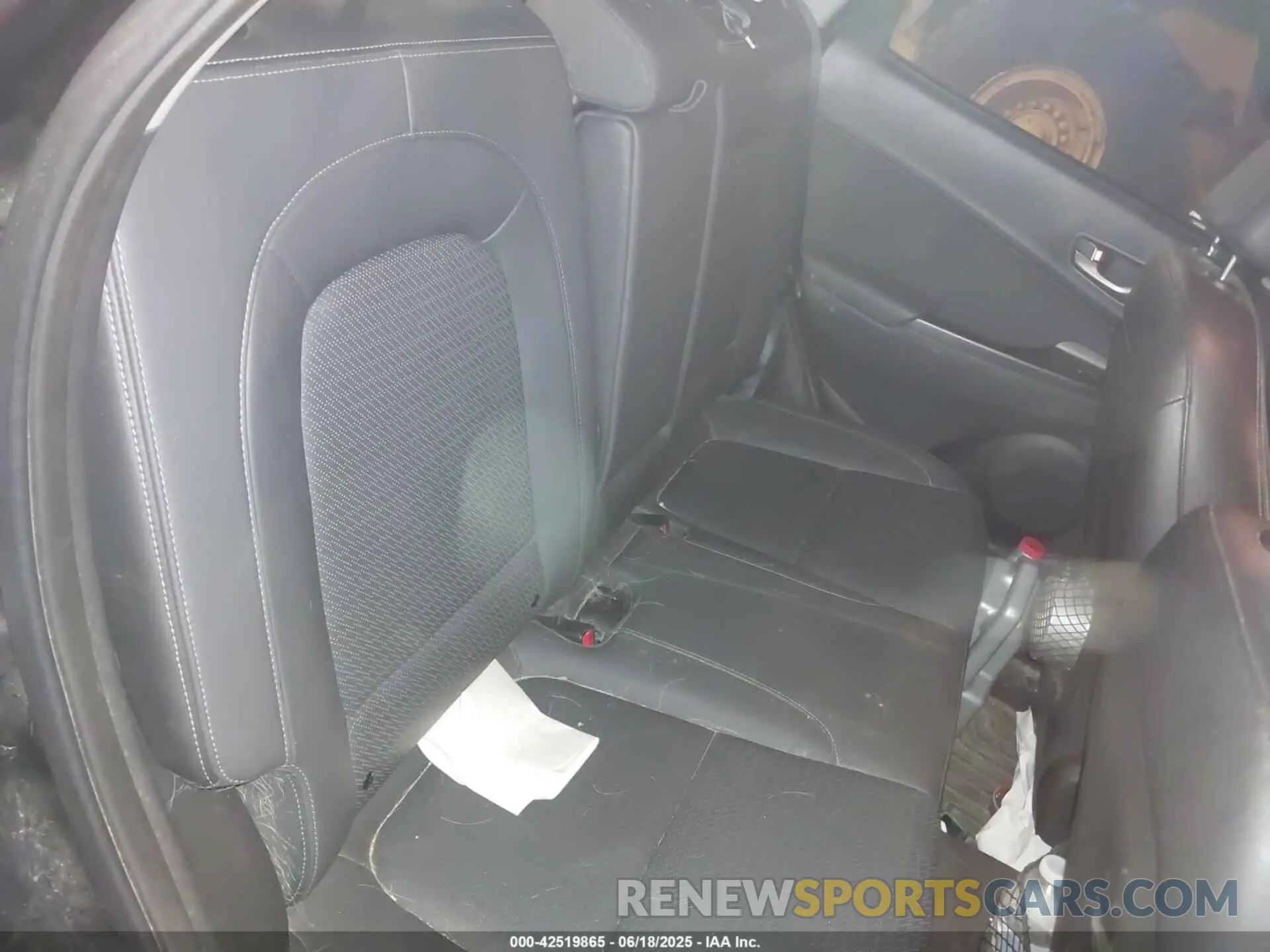 8 Фотография поврежденного автомобиля KM8K5CA52LU523986 HYUNDAI KONA 2020