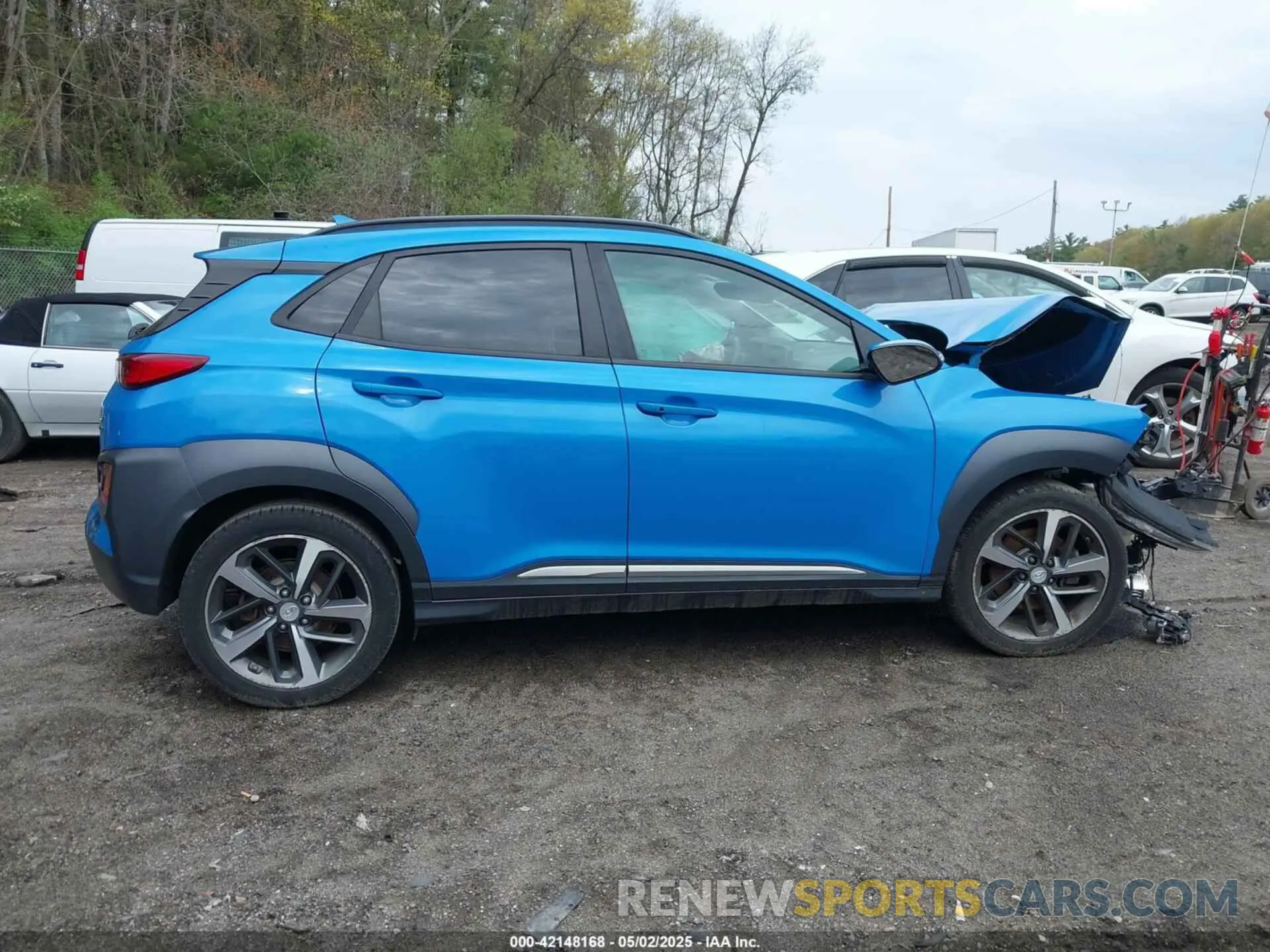 12 Photograph of a damaged car KM8K5CA57LU495375 HYUNDAI KONA 2020