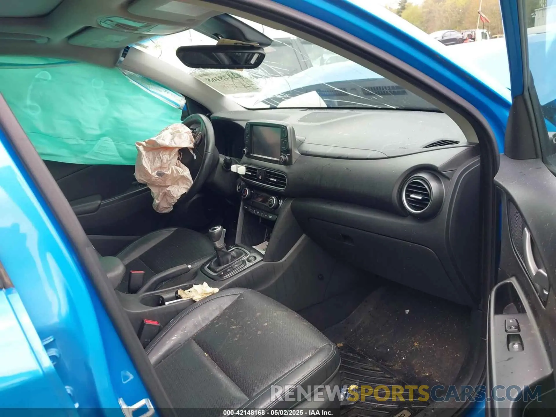 5 Photograph of a damaged car KM8K5CA57LU495375 HYUNDAI KONA 2020