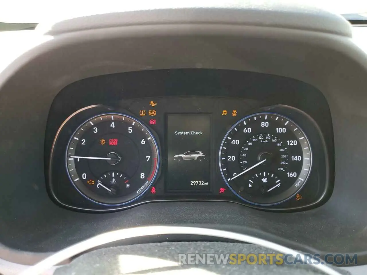 9 Photograph of a damaged car KM8K6CAA5LU480688 HYUNDAI KONA 2020
