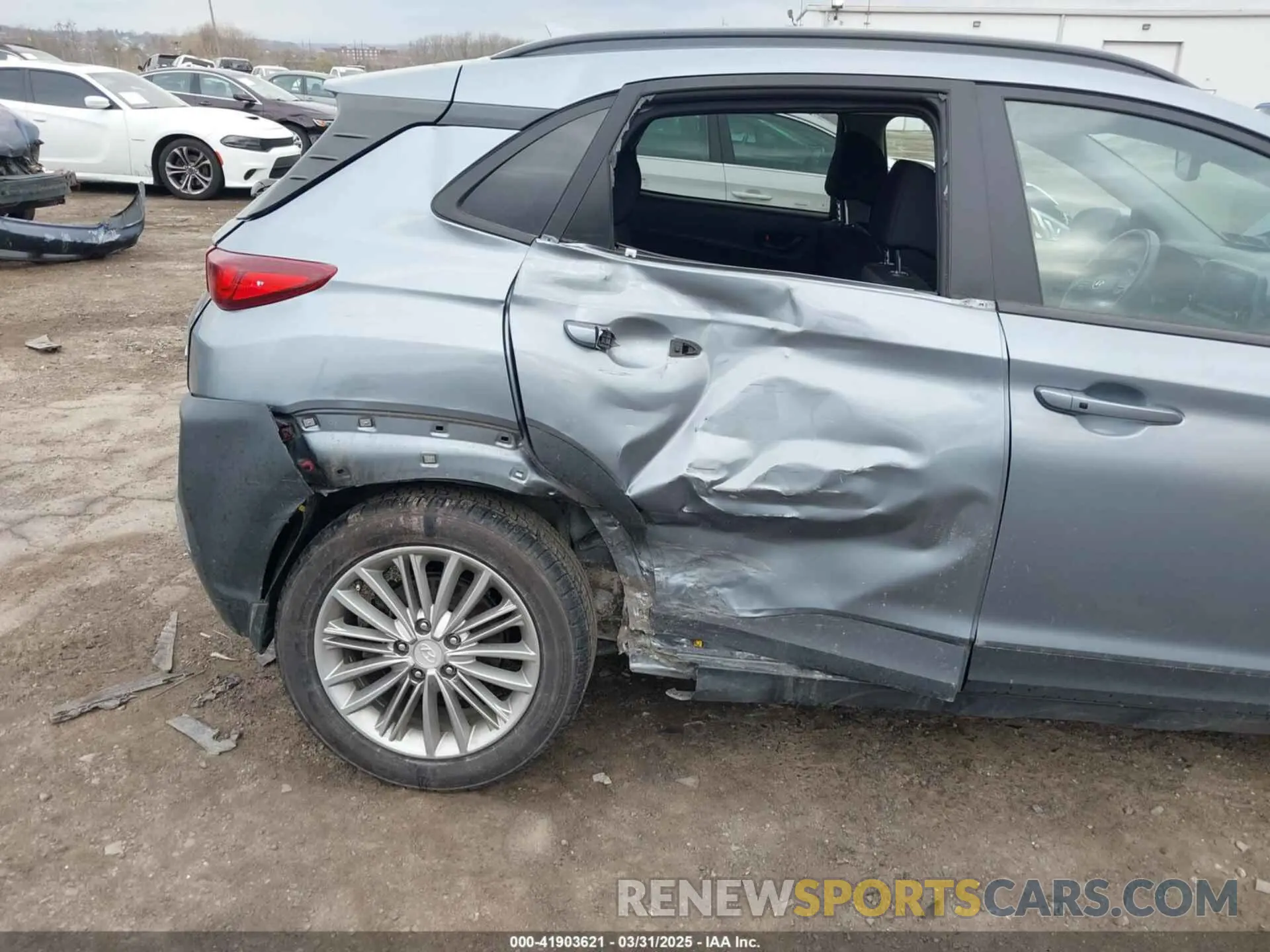 6 Photograph of a damaged car KM8K6CAA6LU448963 HYUNDAI KONA 2020