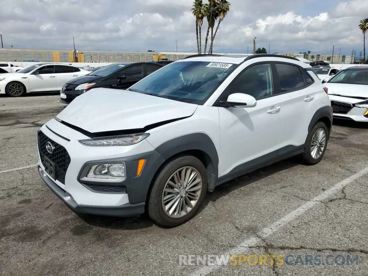 1 Фотография поврежденного автомобиля KM8K6CAA7LU478425 HYUNDAI KONA 2020