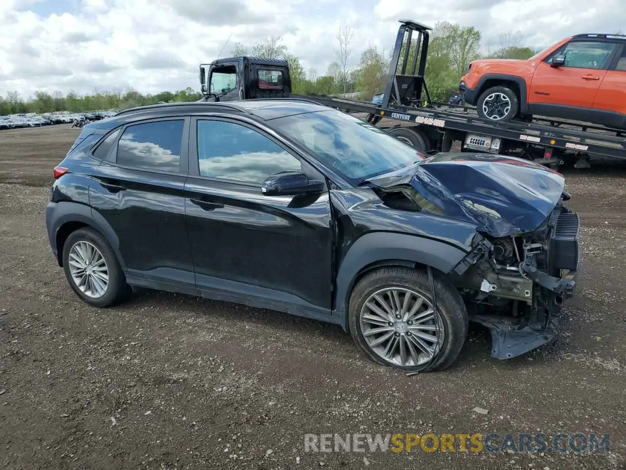 4 Фотография поврежденного автомобиля KM8K6CAA7LU478893 HYUNDAI KONA 2020
