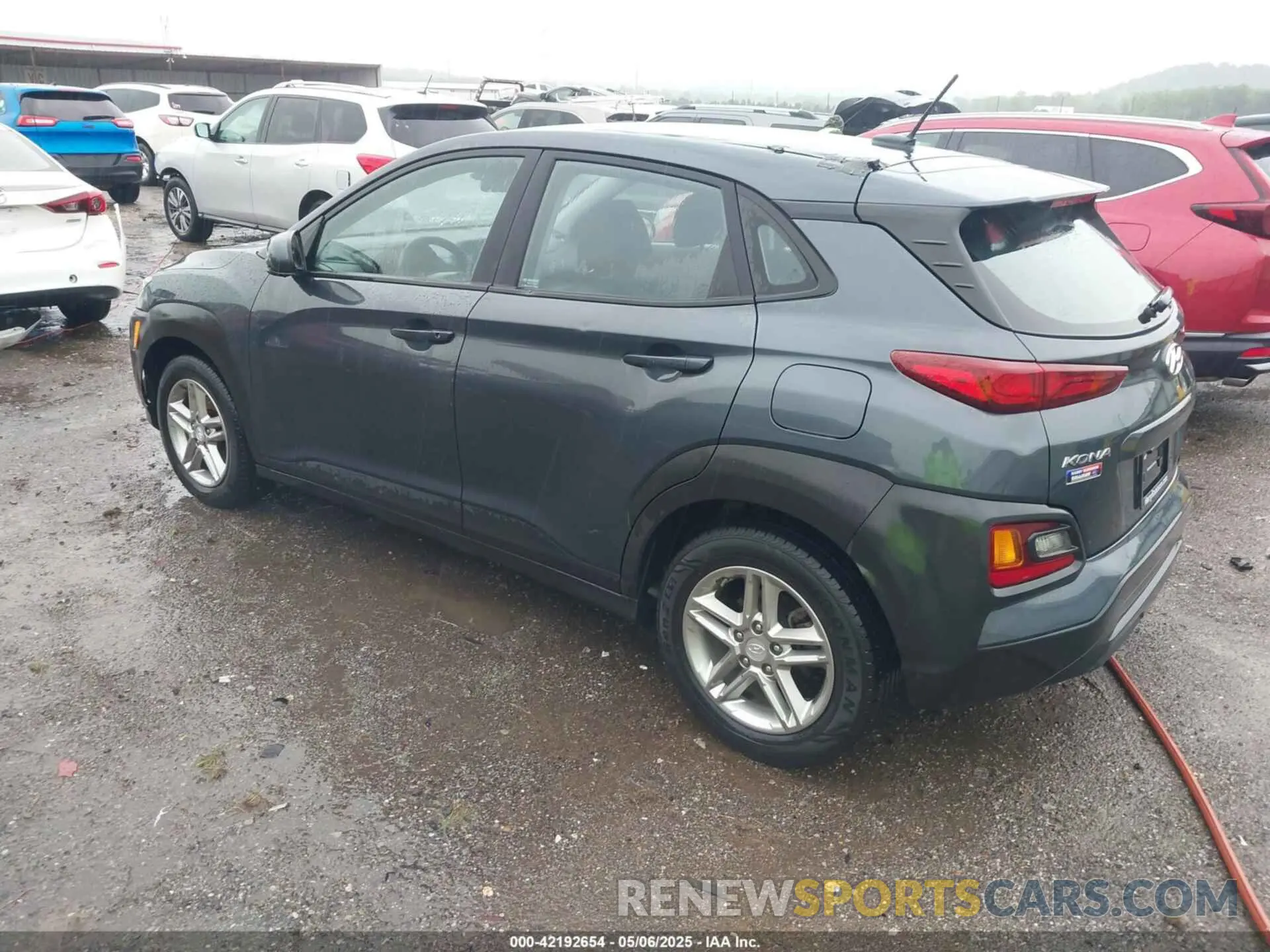 3 Фотография поврежденного автомобиля KM8K12AA2MU612414 HYUNDAI KONA 2021