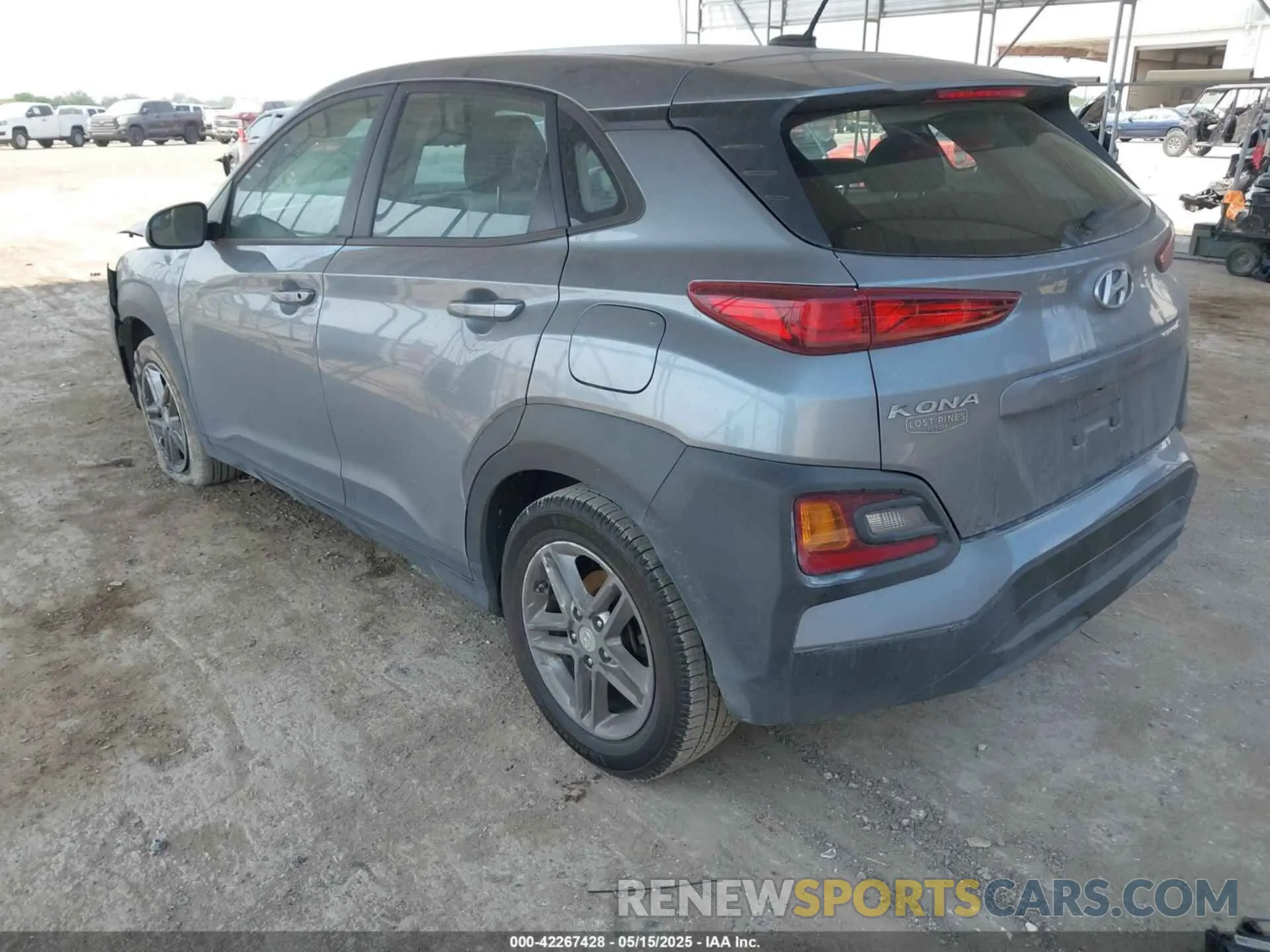 3 Photograph of a damaged car KM8K12AA3MU611563 HYUNDAI KONA 2021