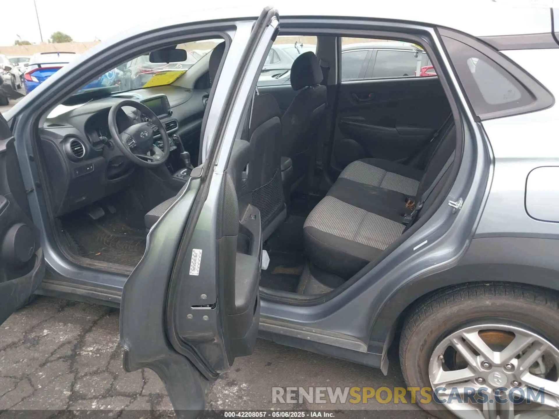 8 Фотография поврежденного автомобиля KM8K12AA7MU610867 HYUNDAI KONA 2021