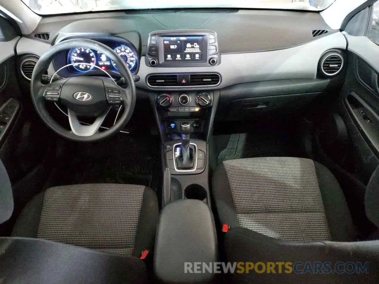 8 Photograph of a damaged car KM8K12AA8MU658734 HYUNDAI KONA 2021