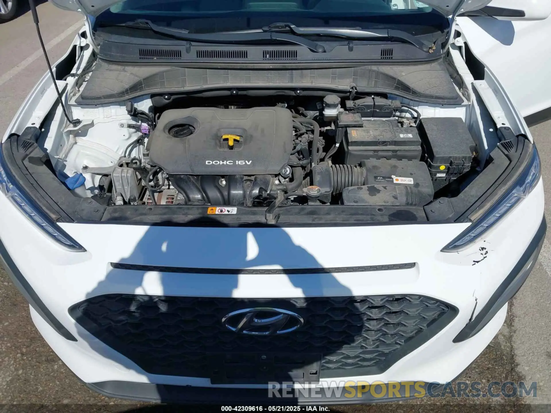 10 Photograph of a damaged car KM8K12AA8MU752287 HYUNDAI KONA 2021