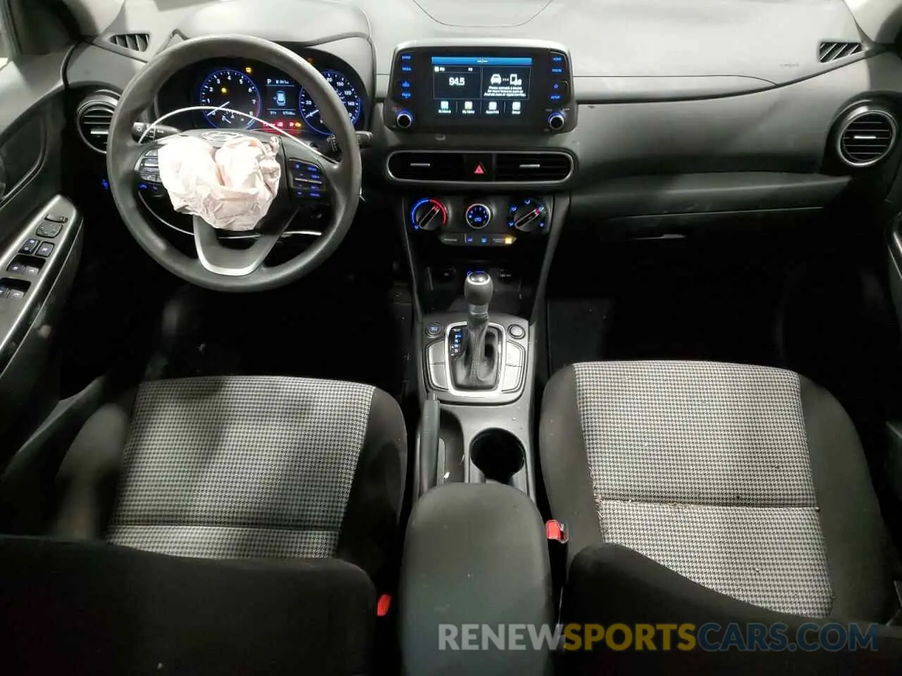 8 Photograph of a damaged car KM8K1CAA1MU600759 HYUNDAI KONA 2021