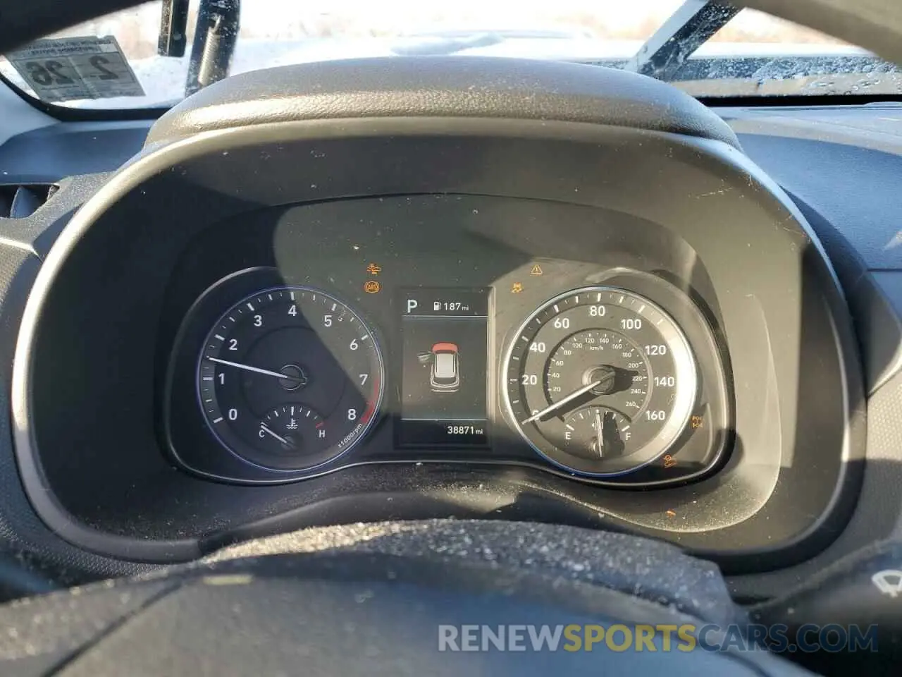9 Photograph of a damaged car KM8K1CAA3MU684308 HYUNDAI KONA 2021