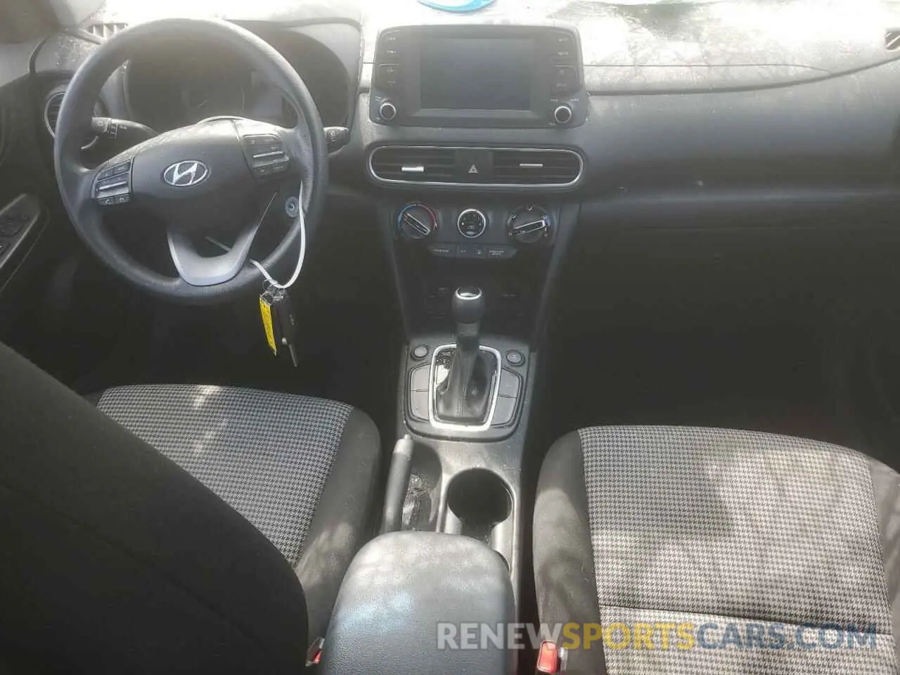 8 Photograph of a damaged car KM8K1CAA4MU644545 HYUNDAI KONA 2021