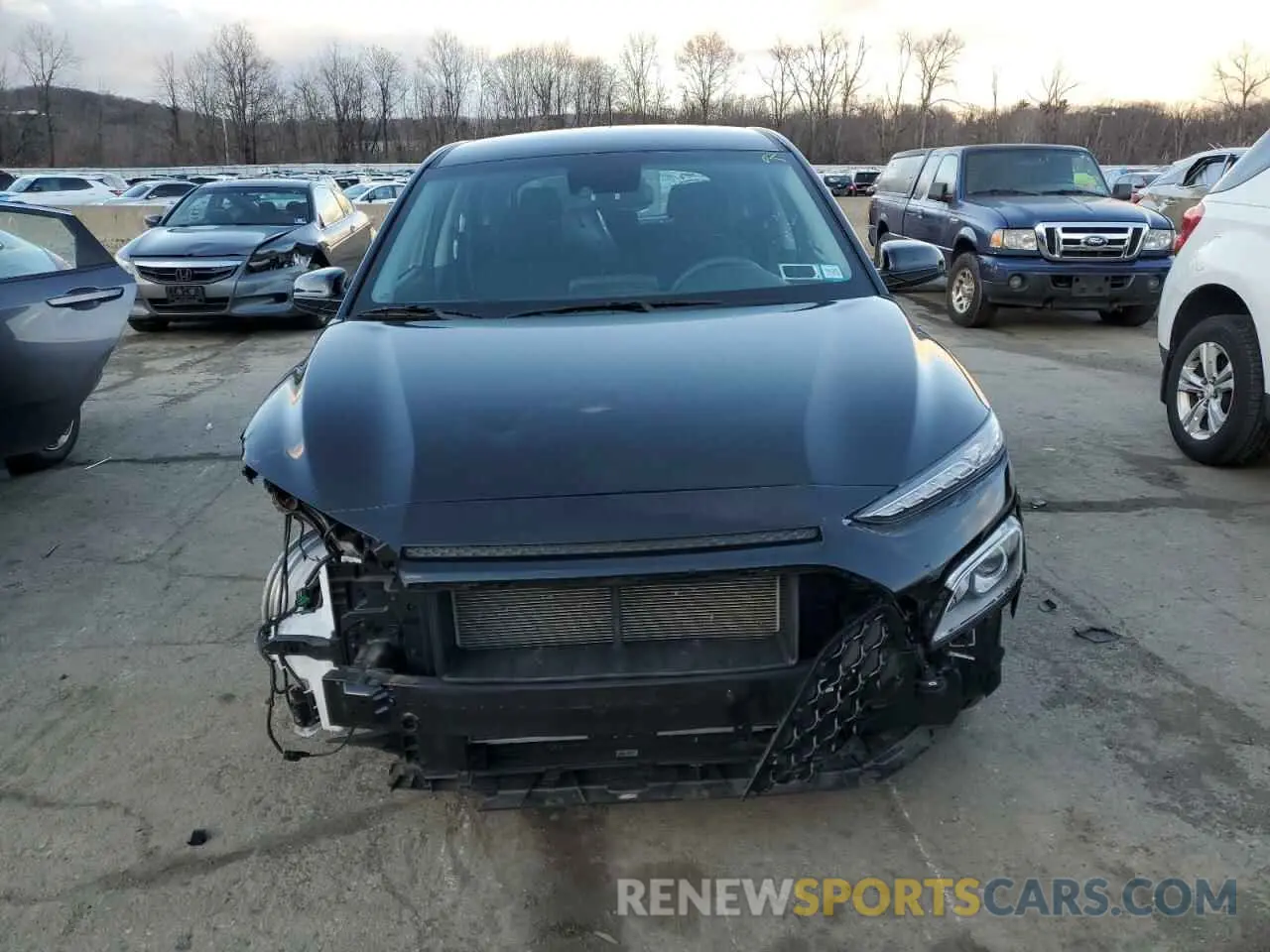 5 Photograph of a damaged car KM8K1CAA7MU736328 HYUNDAI KONA 2021