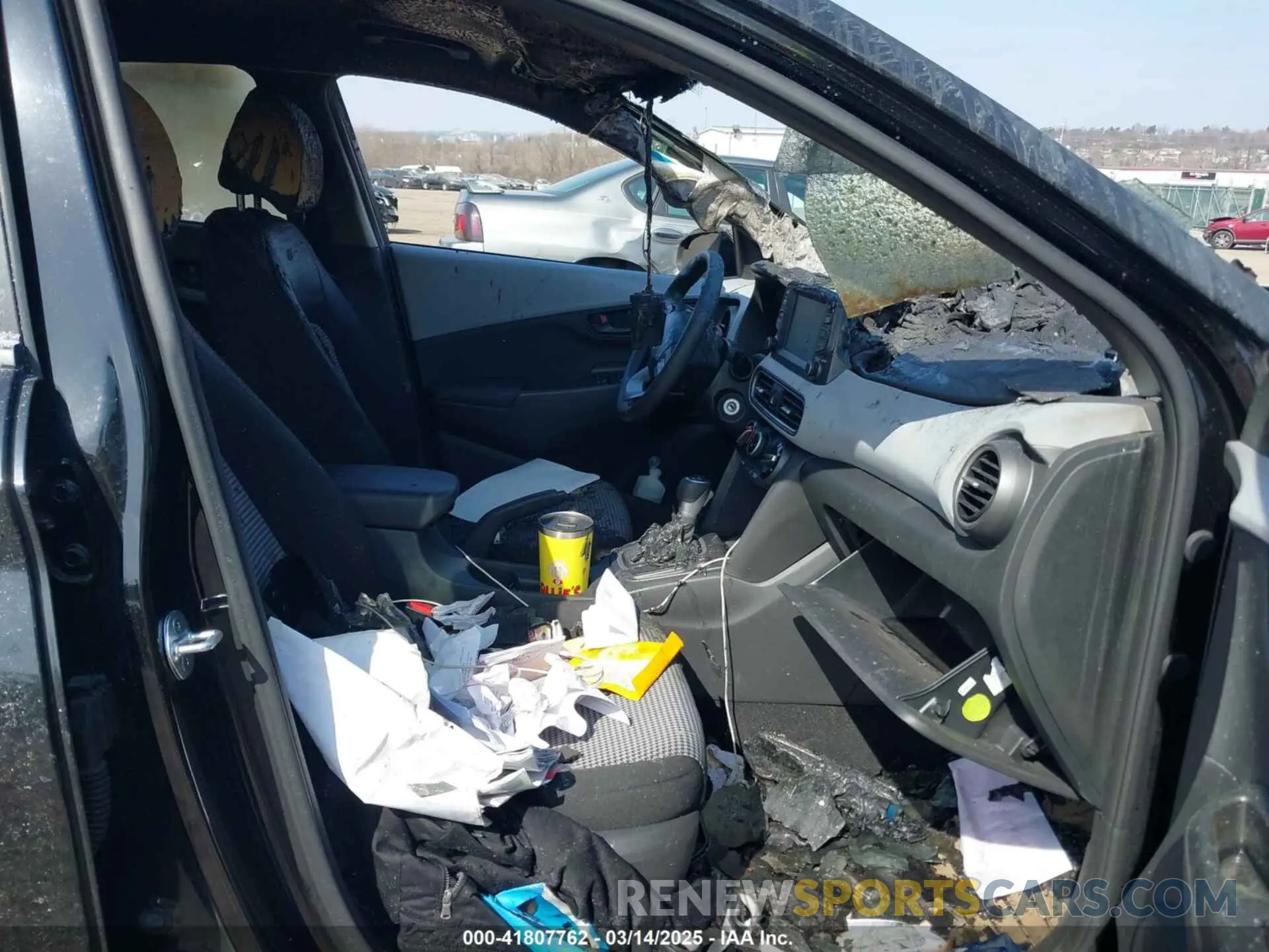 5 Photograph of a damaged car KM8K1CAA7MU746020 HYUNDAI KONA 2021