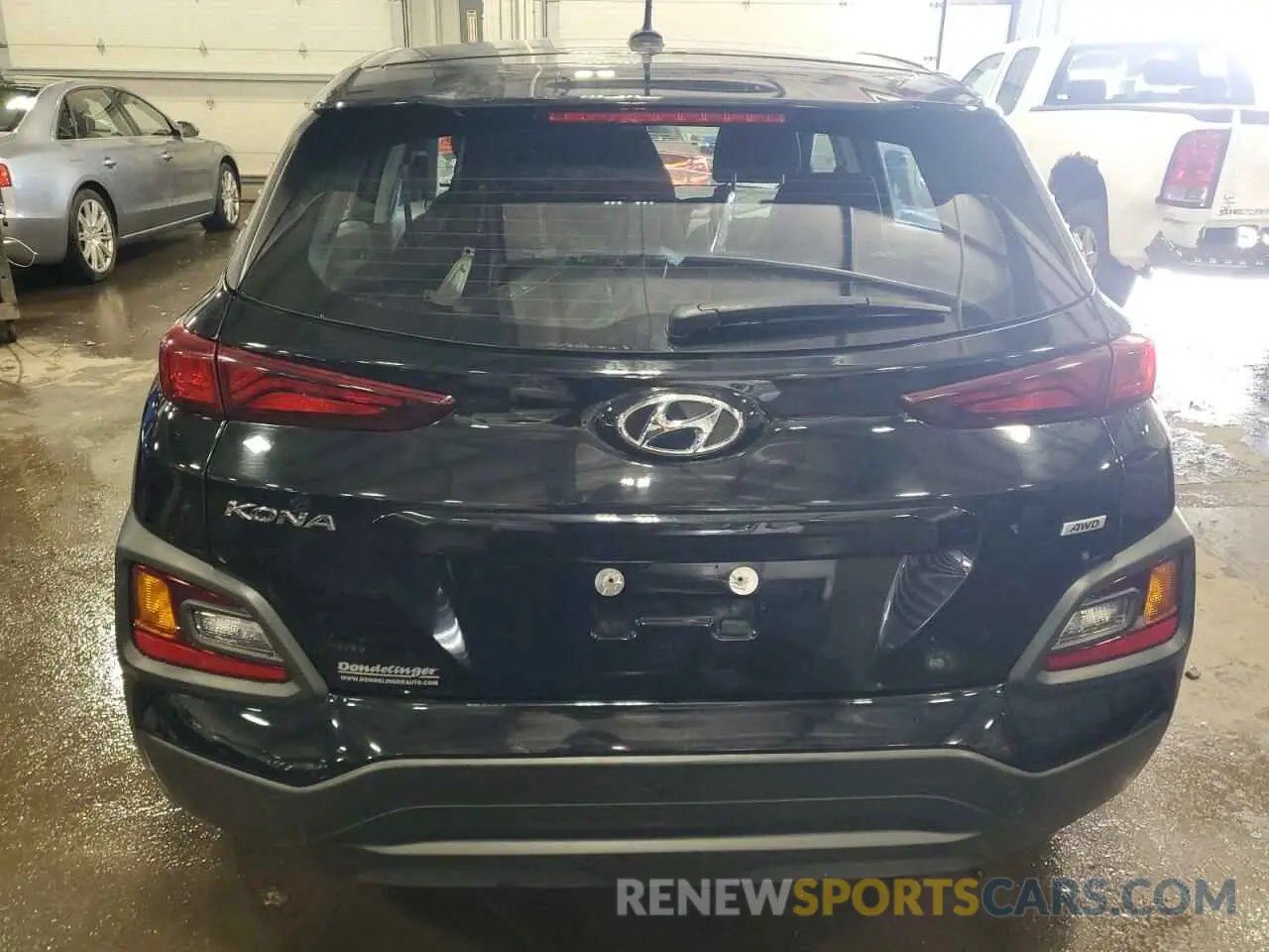 6 Photograph of a damaged car KM8K1CAA8MU704861 HYUNDAI KONA 2021