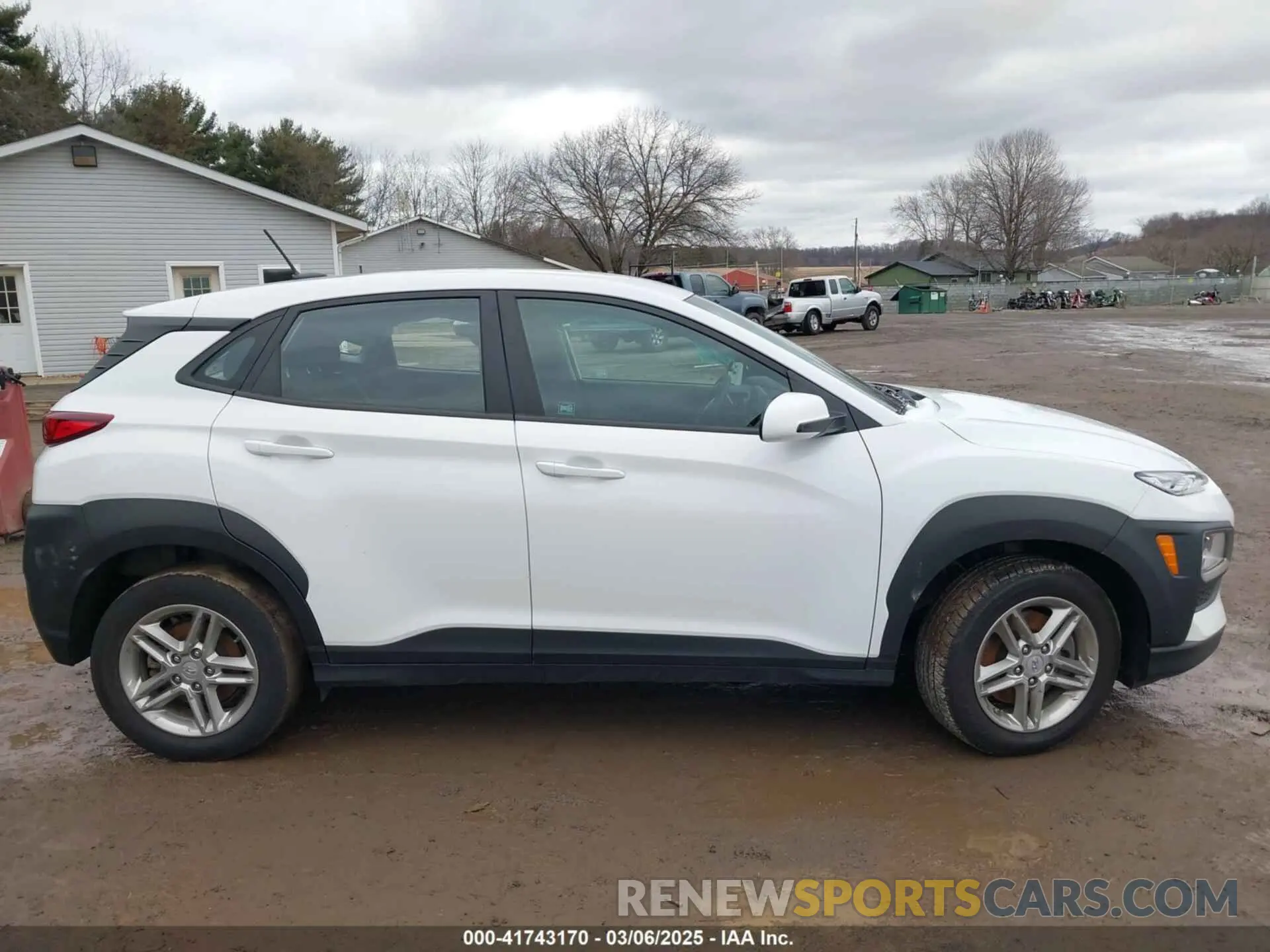 13 Photograph of a damaged car KM8K1CAAXMU745573 HYUNDAI KONA 2021