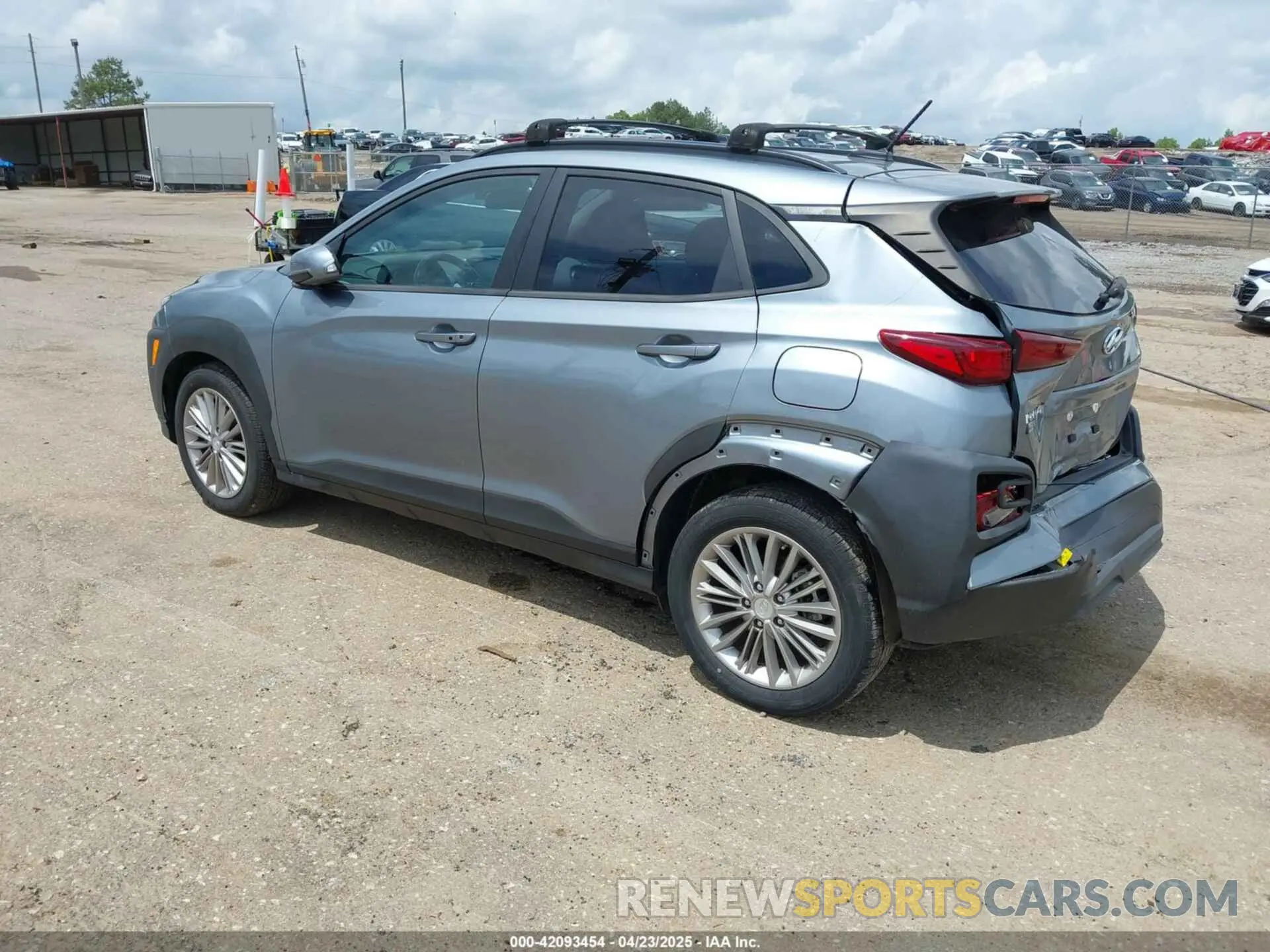 3 Фотография поврежденного автомобиля KM8K22AA2MU601507 HYUNDAI KONA 2021