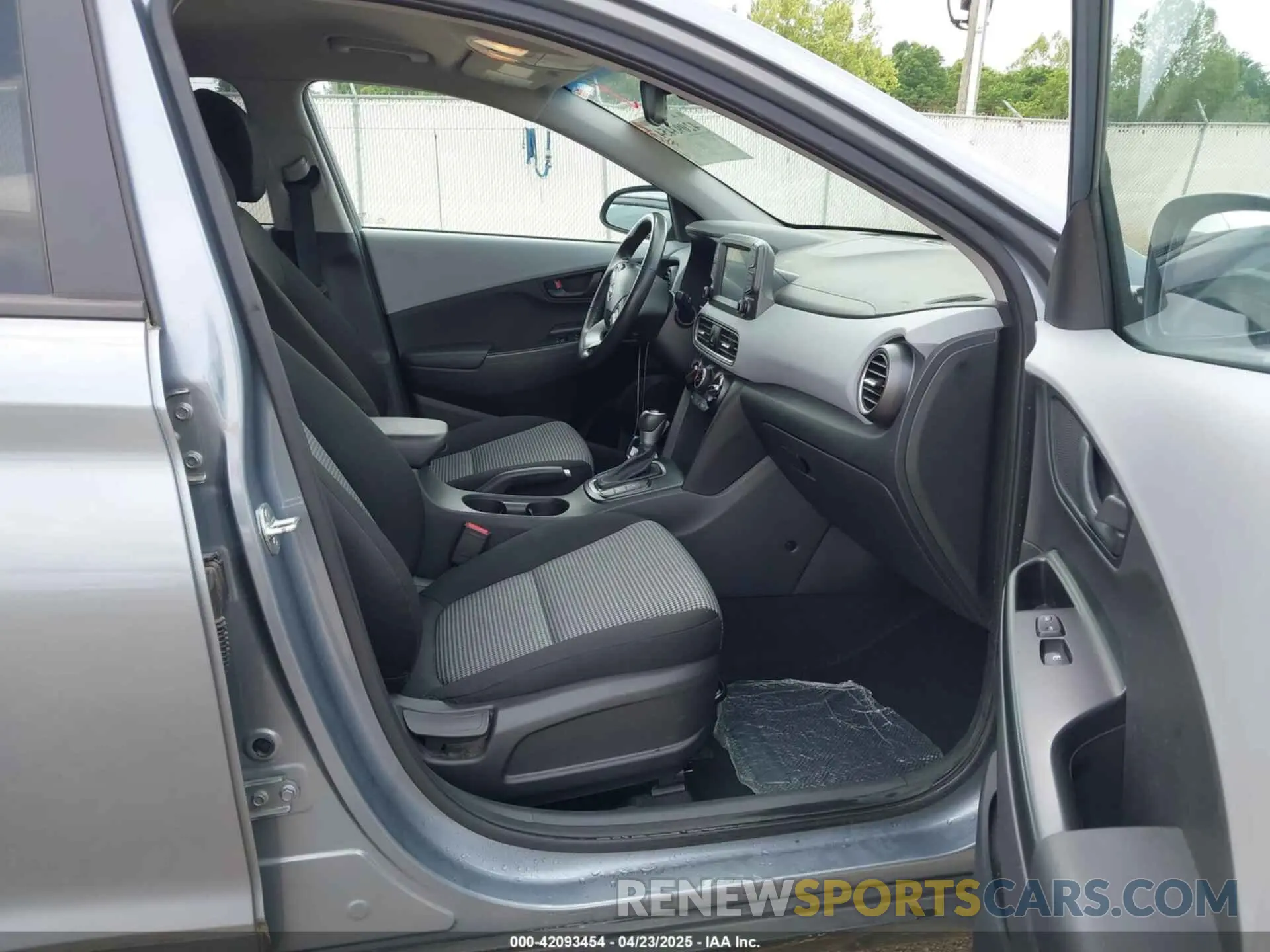 5 Фотография поврежденного автомобиля KM8K22AA2MU601507 HYUNDAI KONA 2021