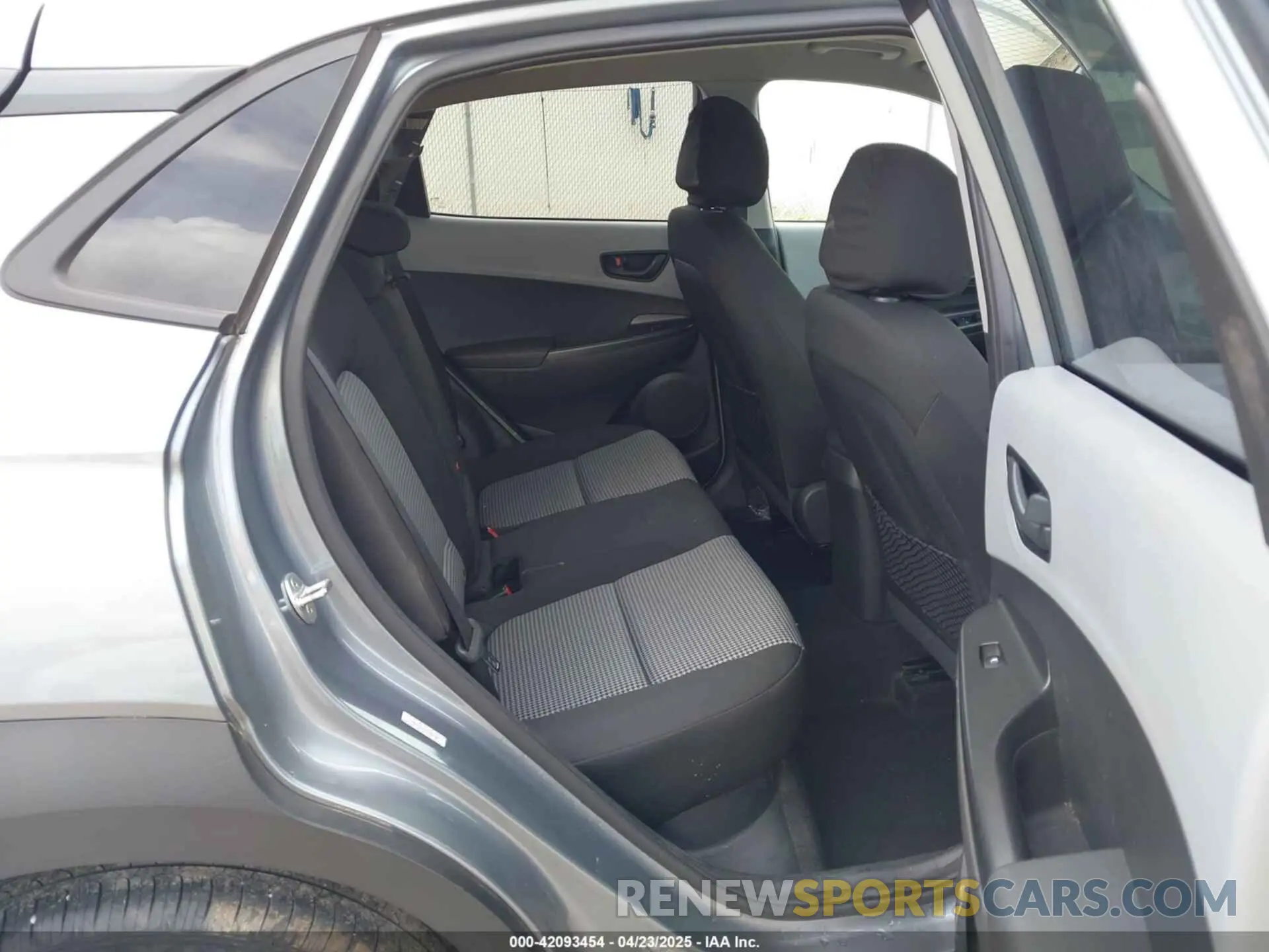 8 Фотография поврежденного автомобиля KM8K22AA2MU601507 HYUNDAI KONA 2021