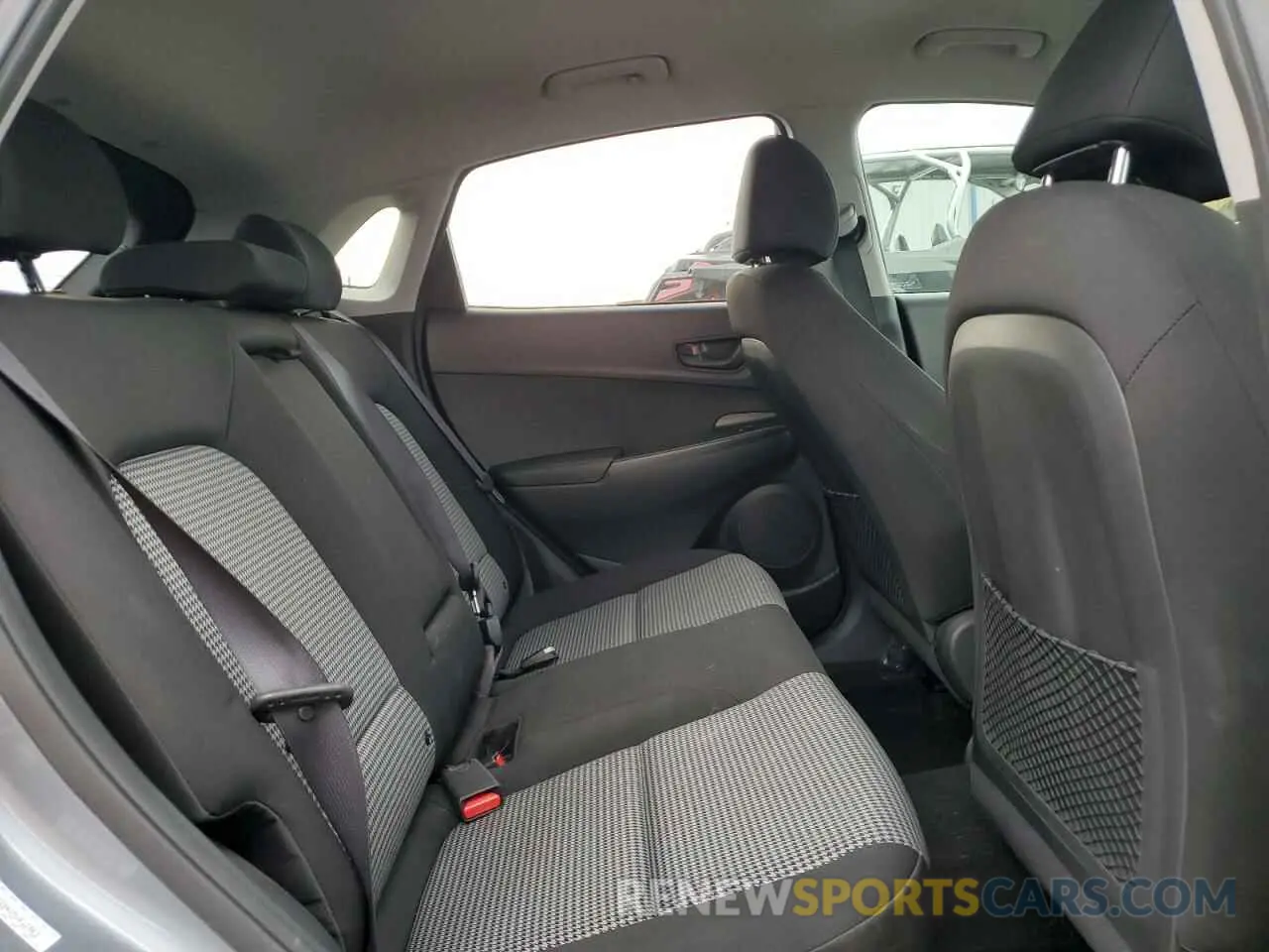 11 Photograph of a damaged car KM8K22AA2MU612863 HYUNDAI KONA 2021
