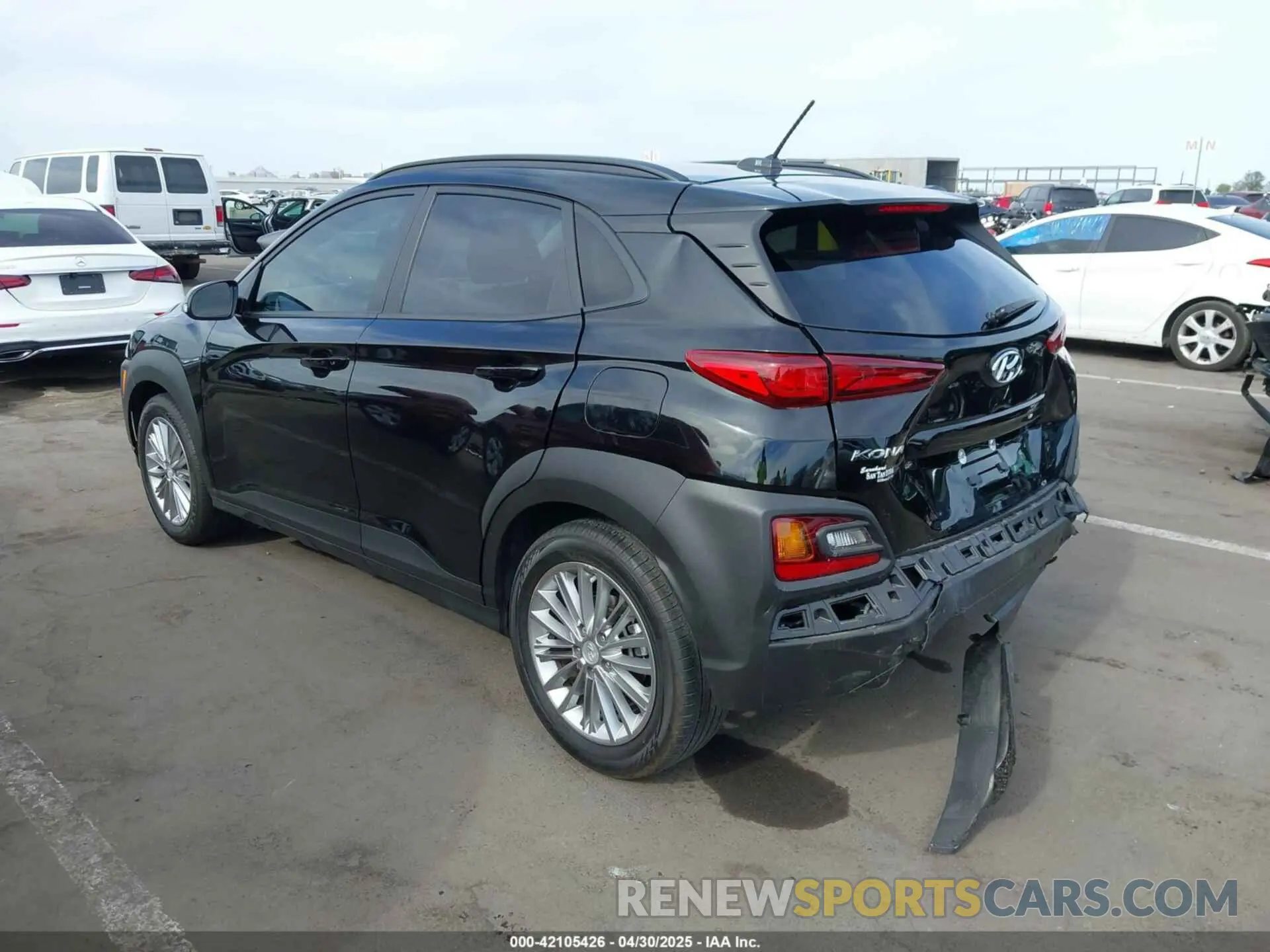 3 Photograph of a damaged car KM8K22AA4MU598979 HYUNDAI KONA 2021