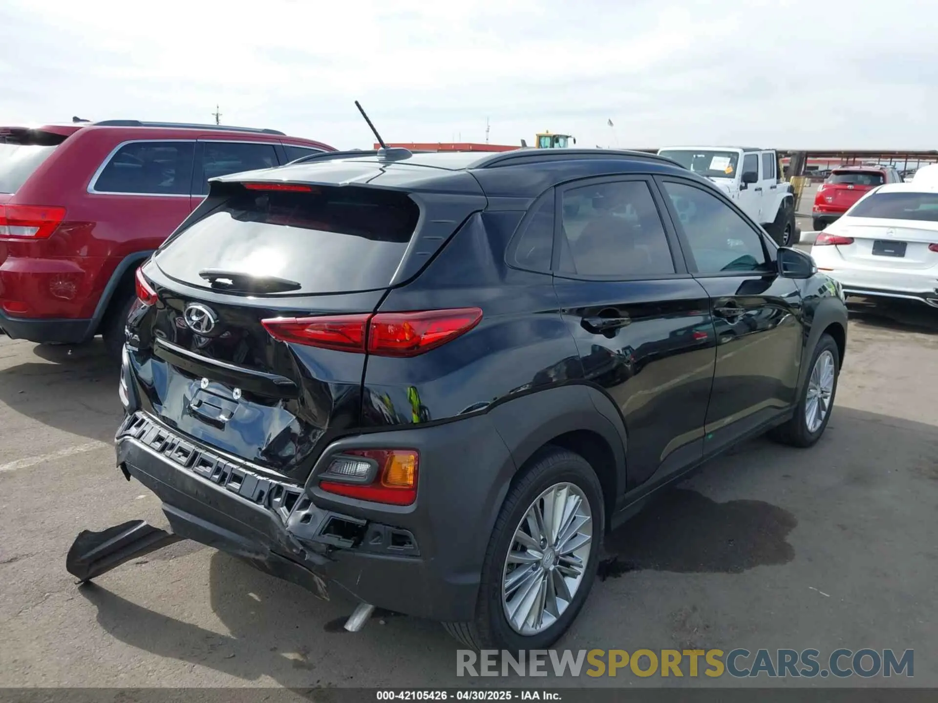 4 Photograph of a damaged car KM8K22AA4MU598979 HYUNDAI KONA 2021