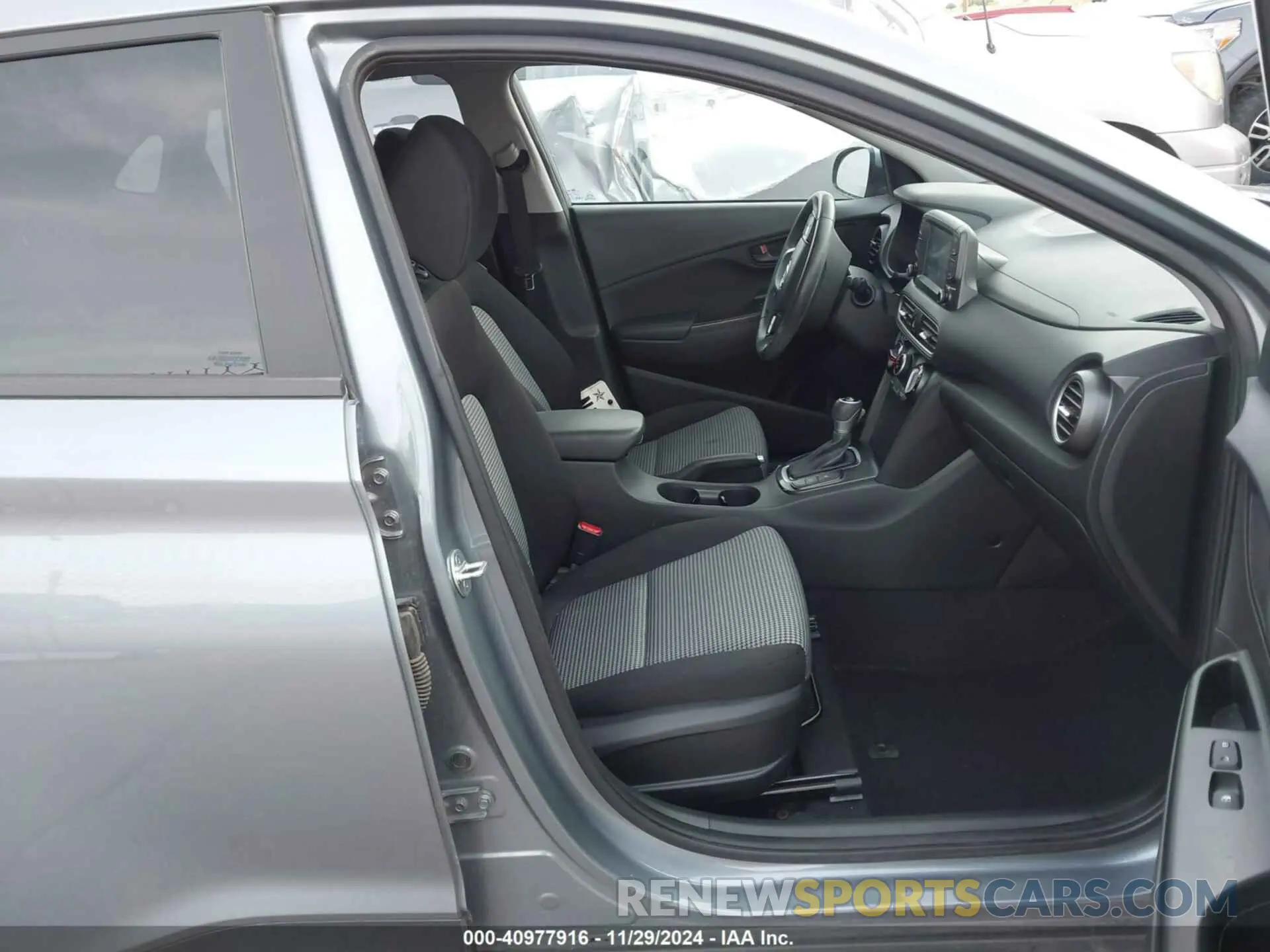 5 Фотография поврежденного автомобиля KM8K22AA4MU616767 HYUNDAI KONA 2021