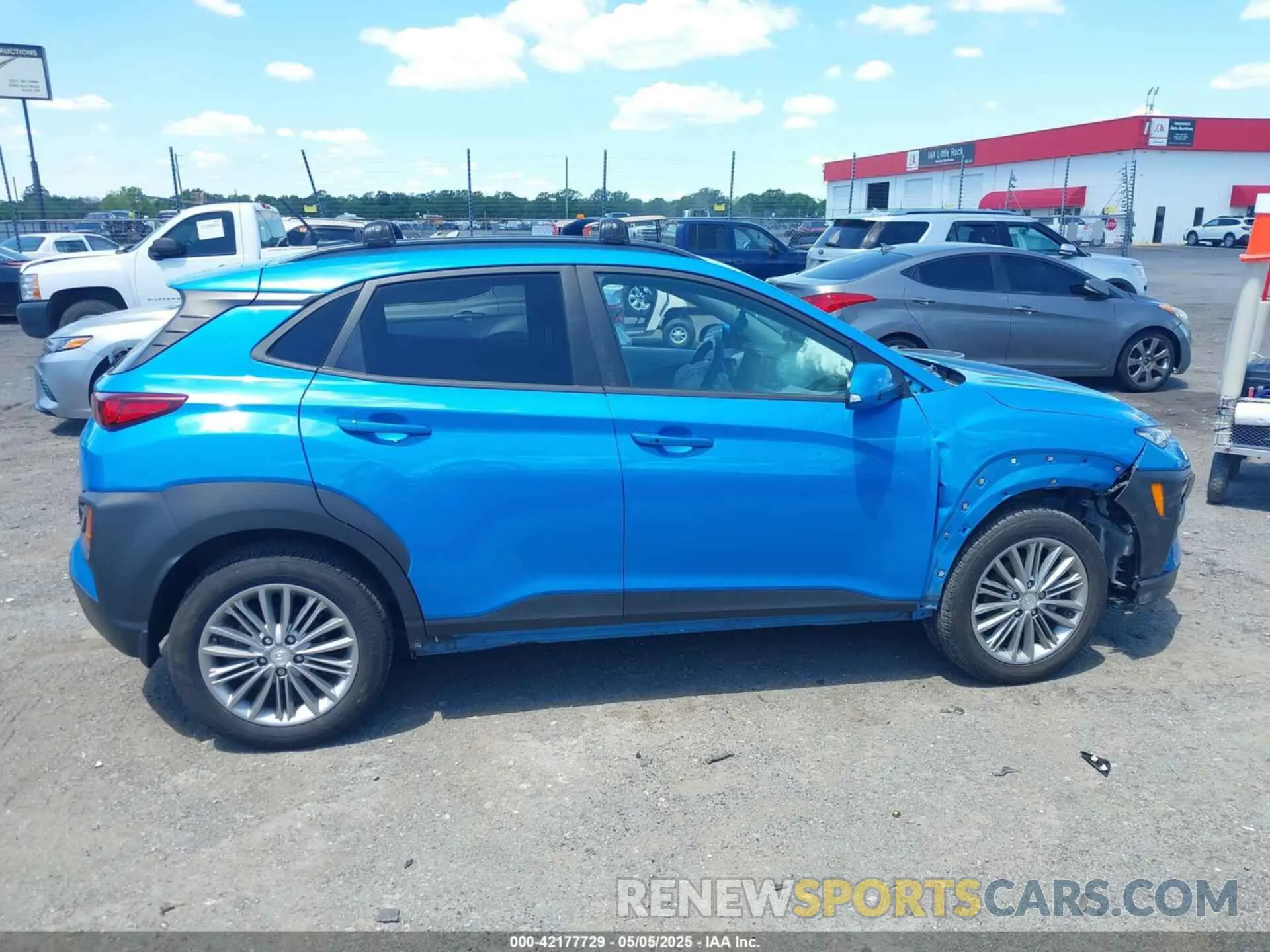 14 Photograph of a damaged car KM8K22AA4MU621368 HYUNDAI KONA 2021