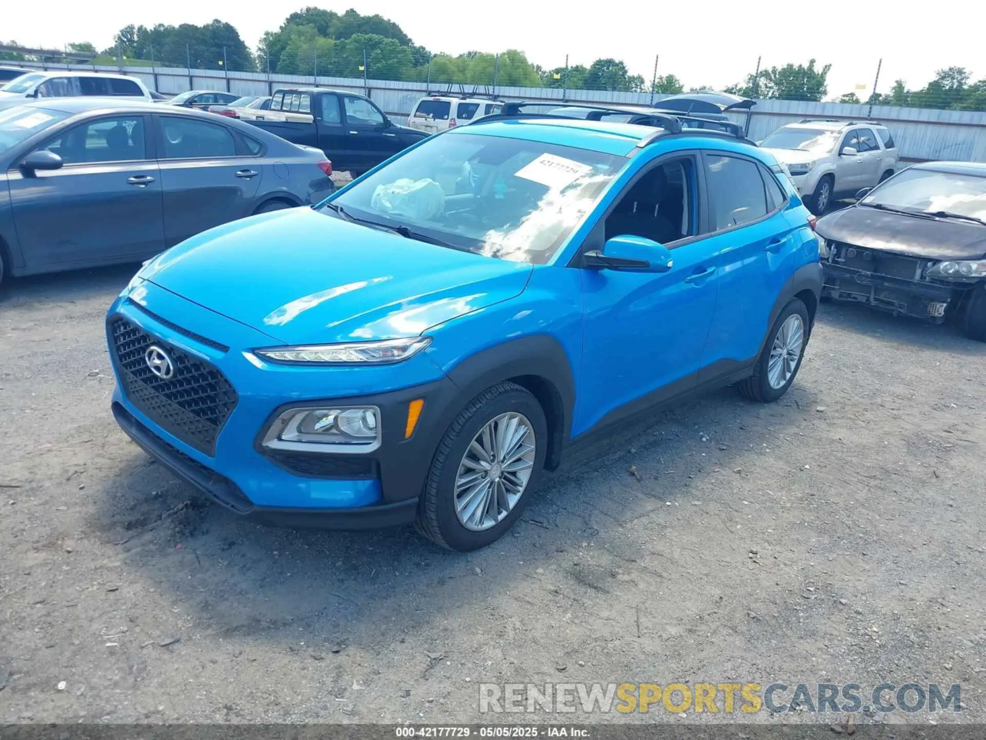 2 Photograph of a damaged car KM8K22AA4MU621368 HYUNDAI KONA 2021