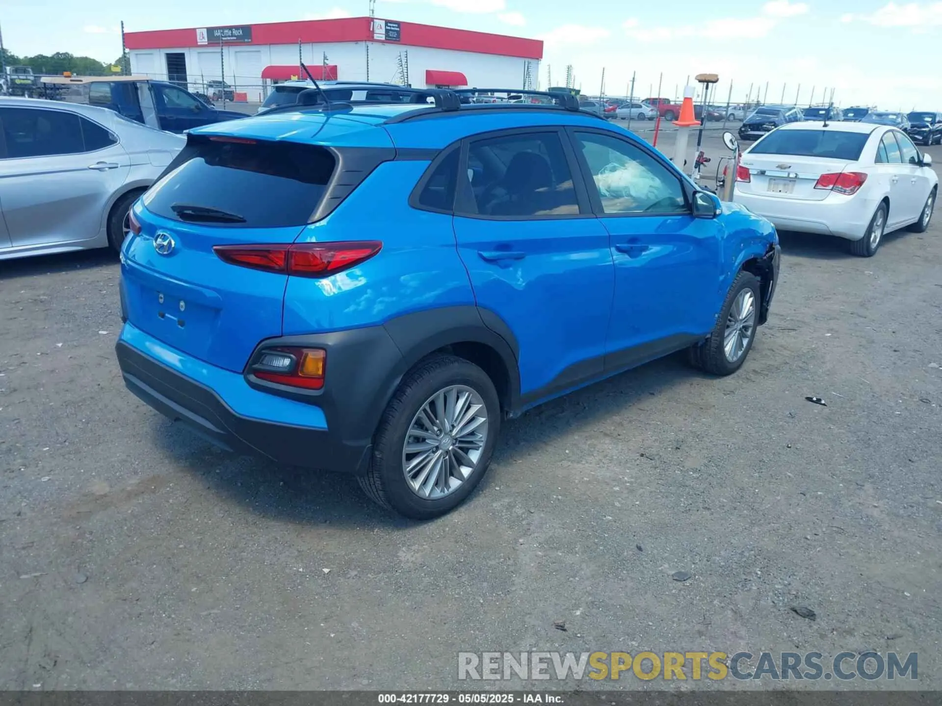 4 Photograph of a damaged car KM8K22AA4MU621368 HYUNDAI KONA 2021