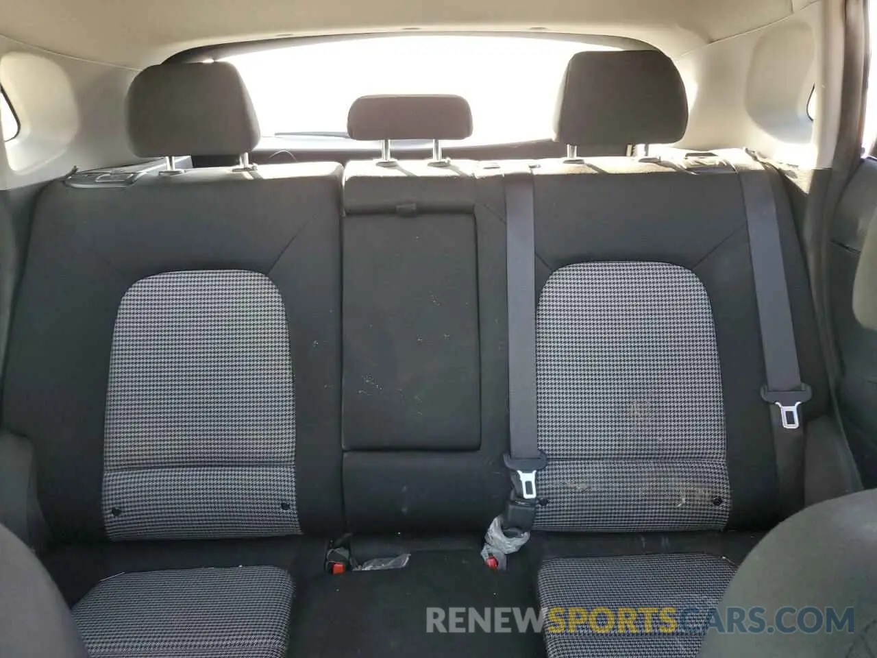 10 Photograph of a damaged car KM8K22AA4MU690075 HYUNDAI KONA 2021