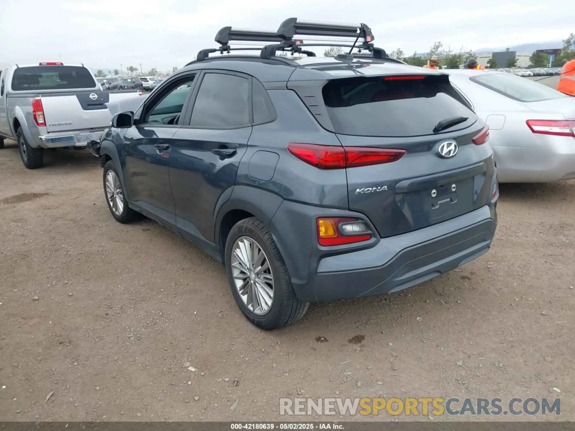 3 Photograph of a damaged car KM8K22AA5MU603865 HYUNDAI KONA 2021
