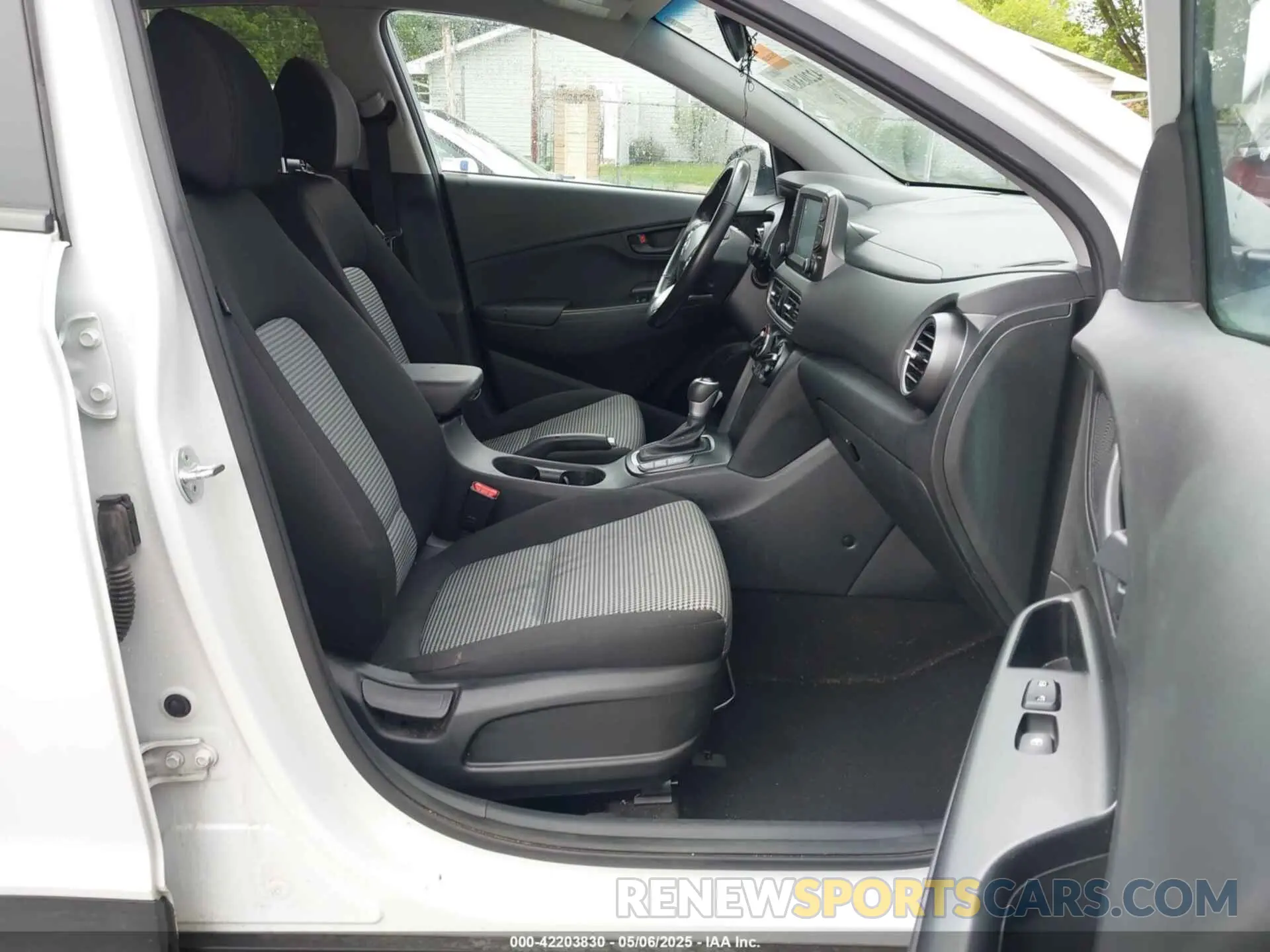 5 Фотография поврежденного автомобиля KM8K22AA6MU600814 HYUNDAI KONA 2021
