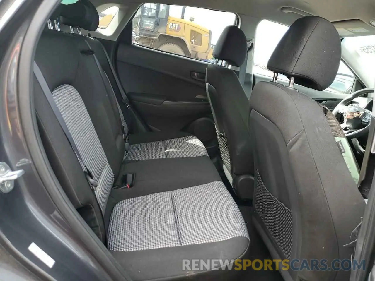 11 Photograph of a damaged car KM8K2CAA2MU733561 HYUNDAI KONA 2021