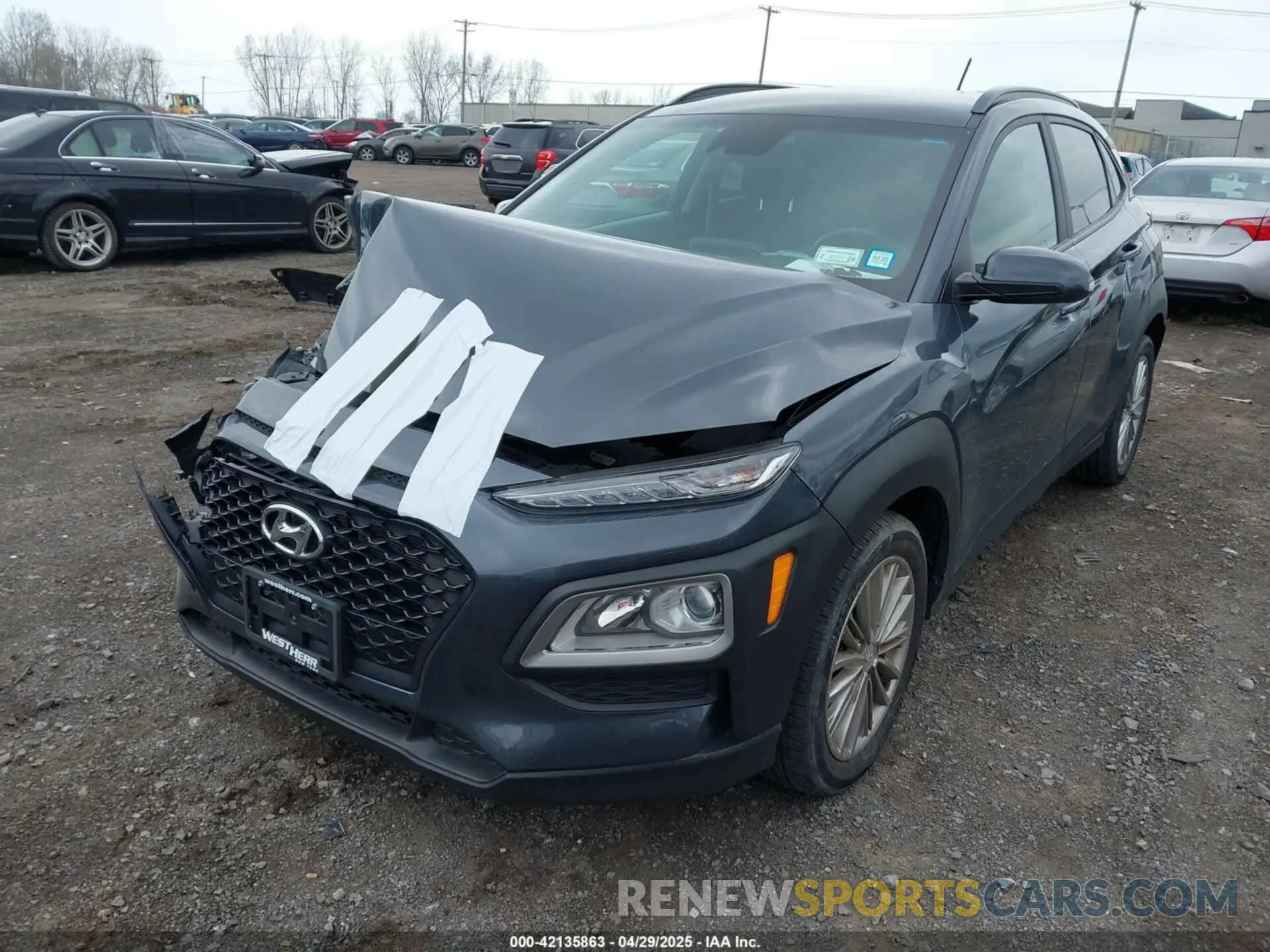 2 Фотография поврежденного автомобиля KM8K2CAAXMU707533 HYUNDAI KONA 2021