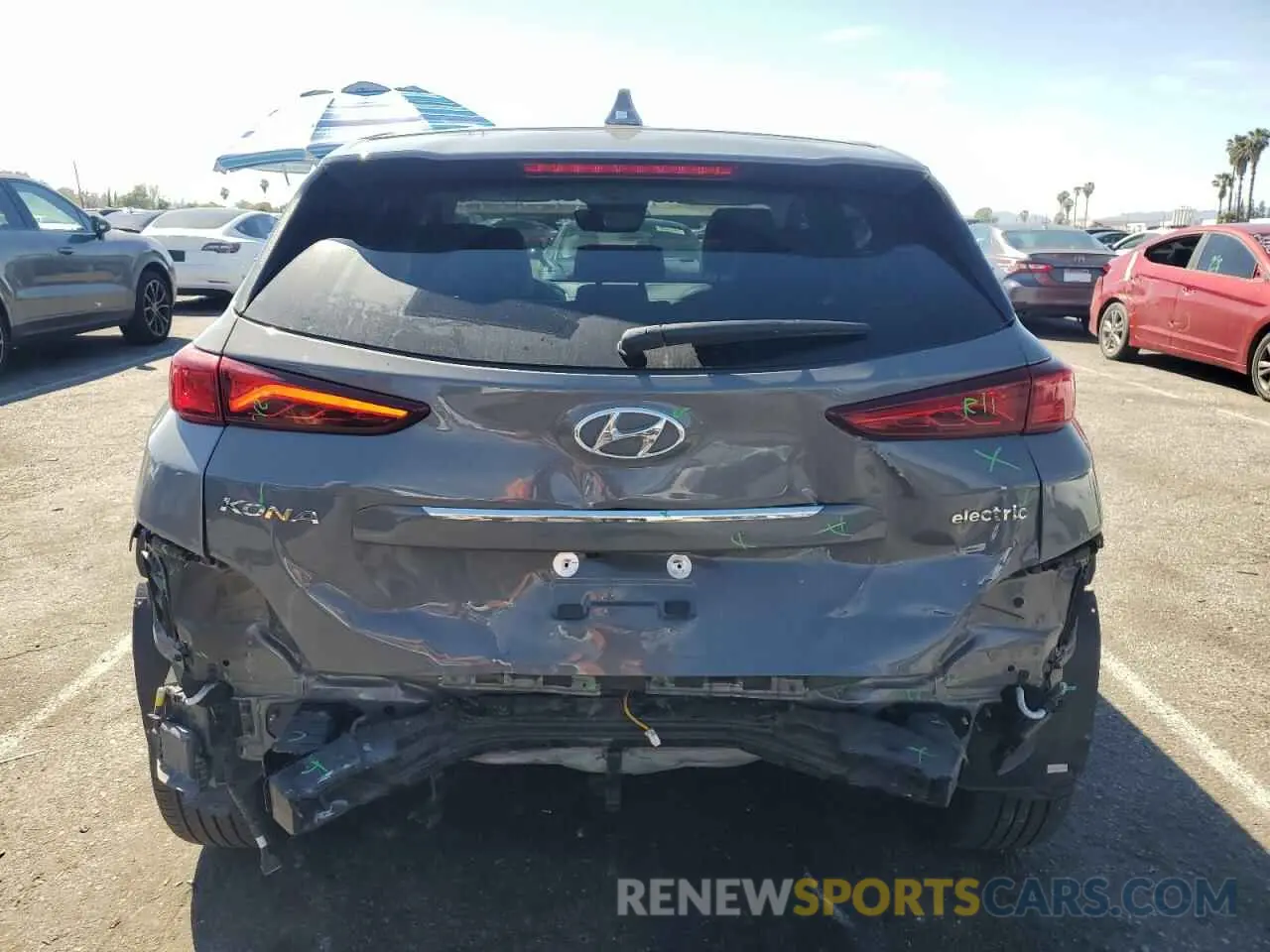 6 Photograph of a damaged car KM8K33AG7MU132552 HYUNDAI KONA 2021