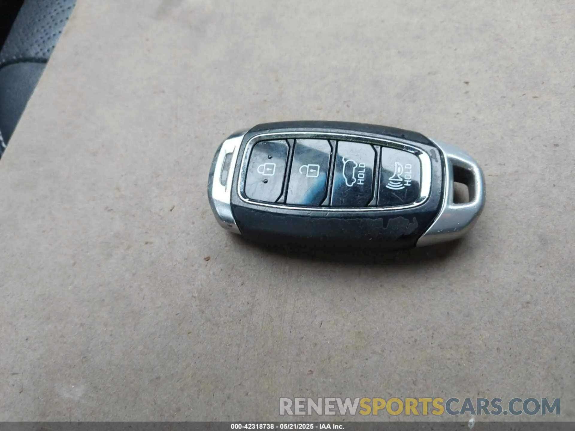 11 Photograph of a damaged car KM8K3CA53MU729261 HYUNDAI KONA 2021