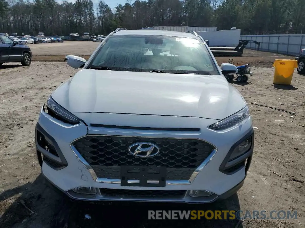 5 Photograph of a damaged car KM8K3CA58MU670529 HYUNDAI KONA 2021