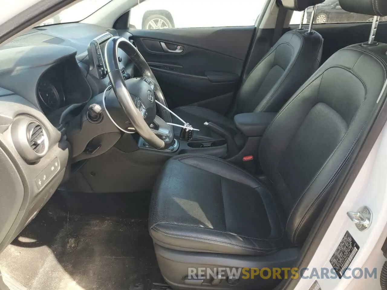 7 Photograph of a damaged car KM8K3CA58MU670529 HYUNDAI KONA 2021