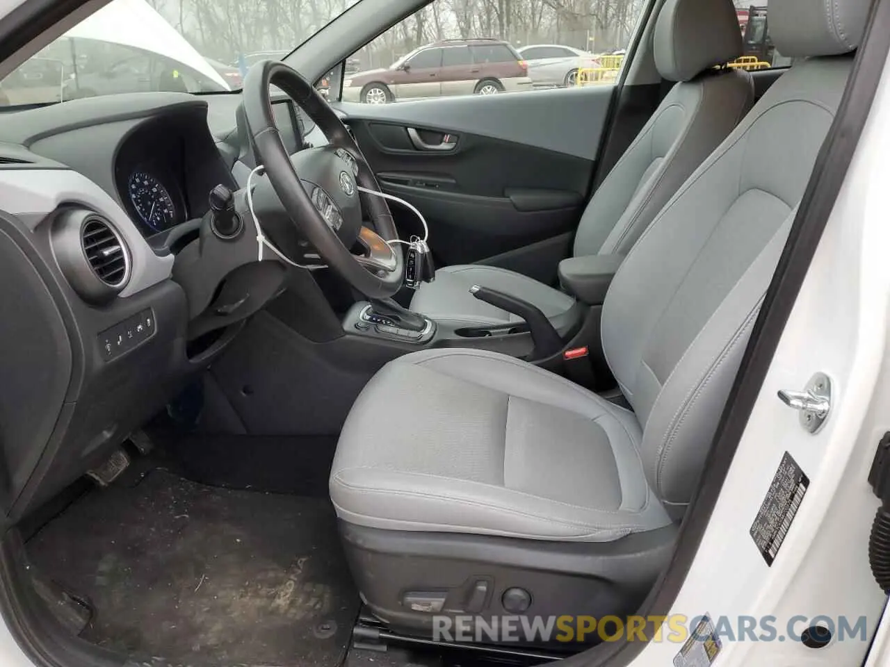 7 Photograph of a damaged car KM8K5CA50MU720575 HYUNDAI KONA 2021